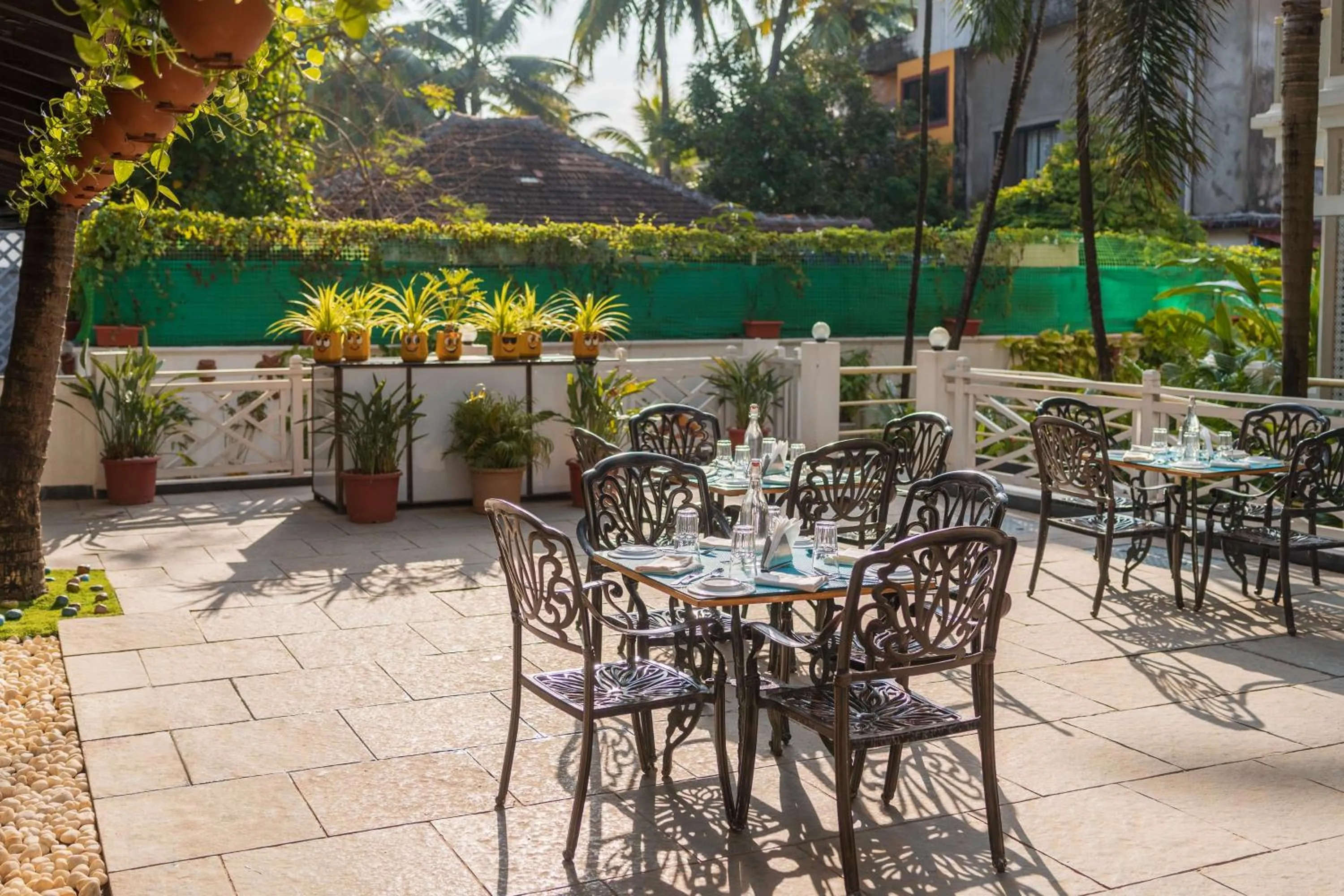 Restaurant/places to eat in Radisson Goa Candolim