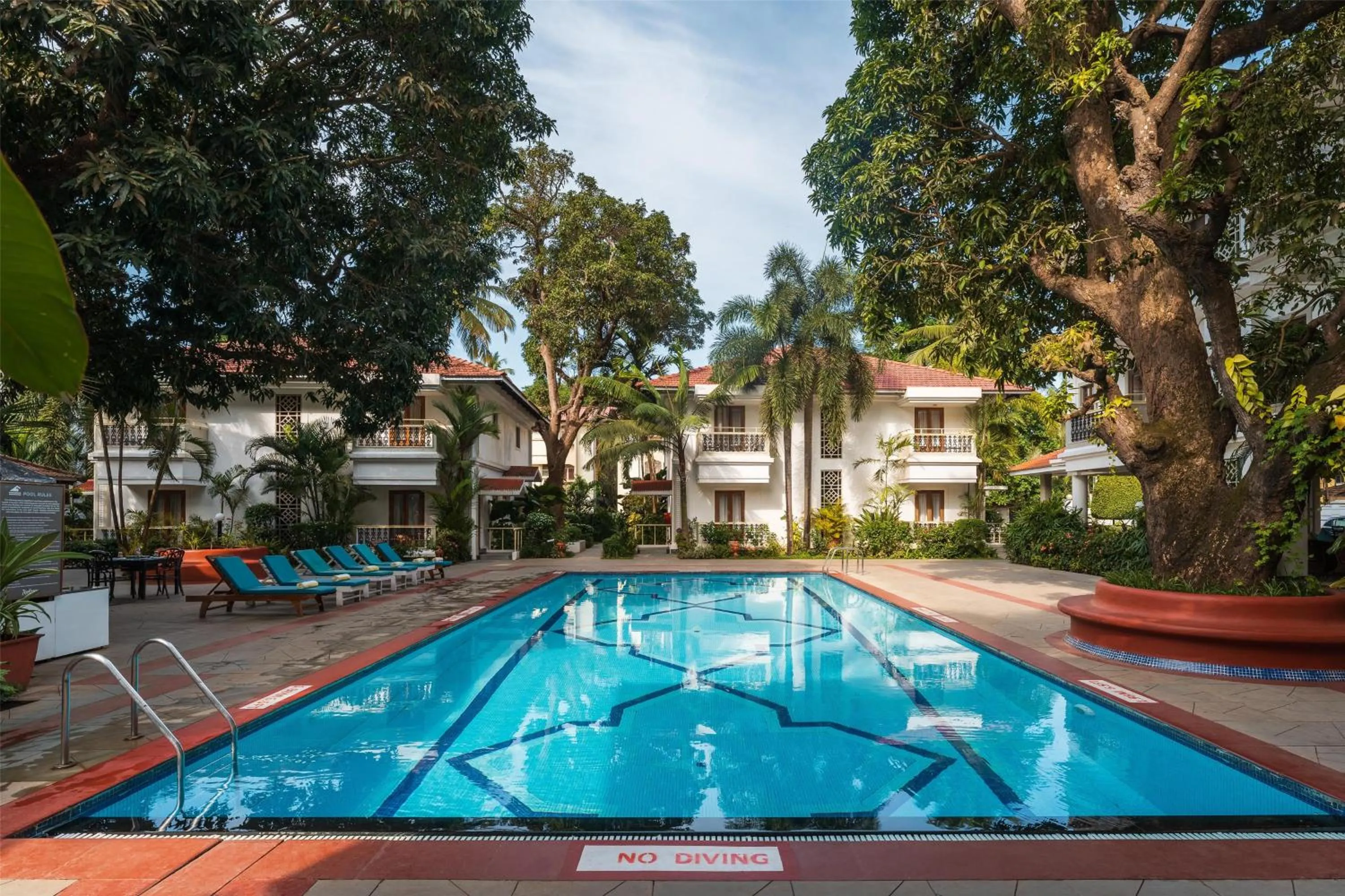 Pool view in Radisson Goa Candolim