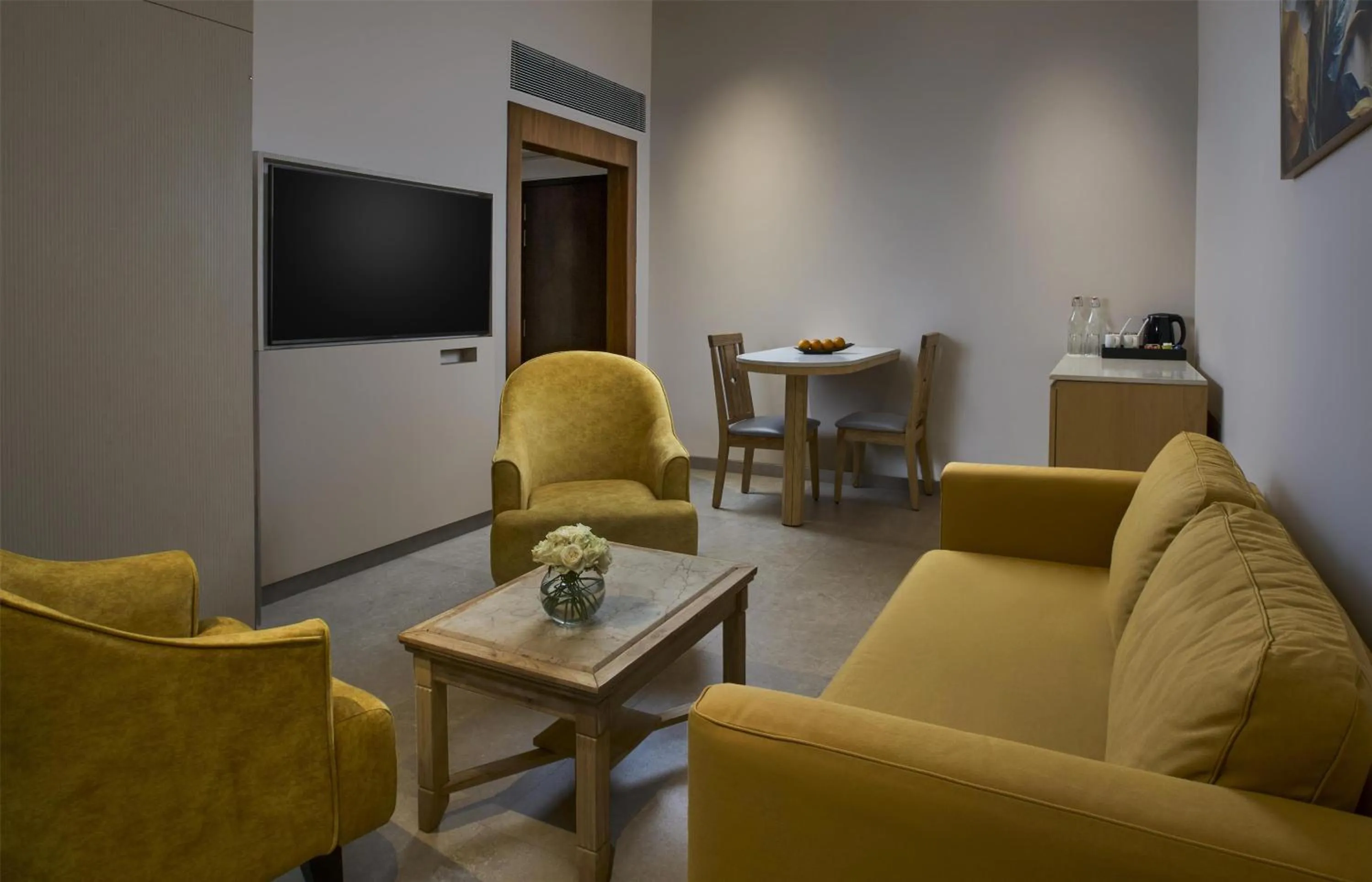 Photo of the whole room in Radisson Goa Candolim