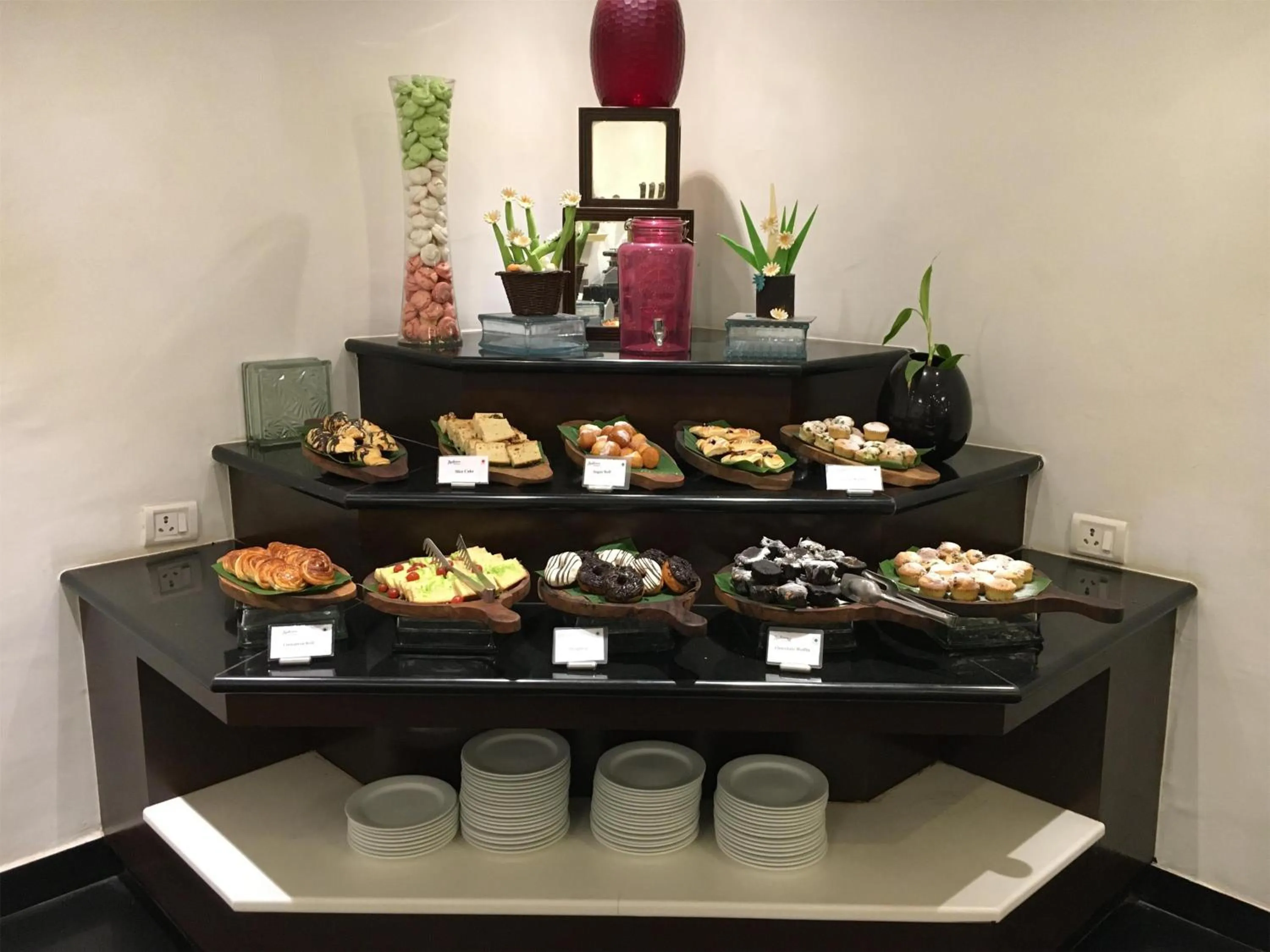 Breakfast in Radisson Goa Candolim