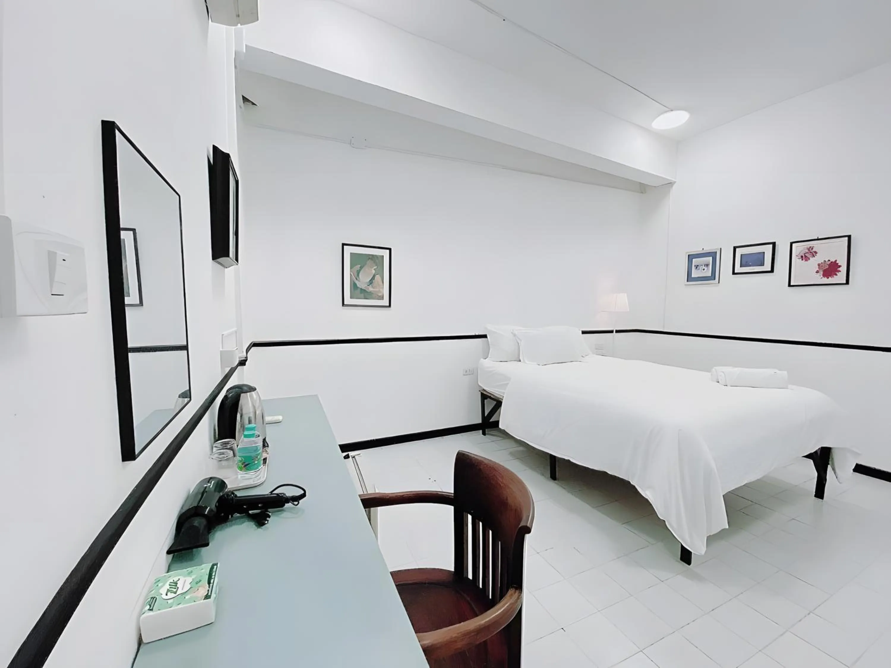 Bed in XX GO INN MRT Hua Lamphong China Town