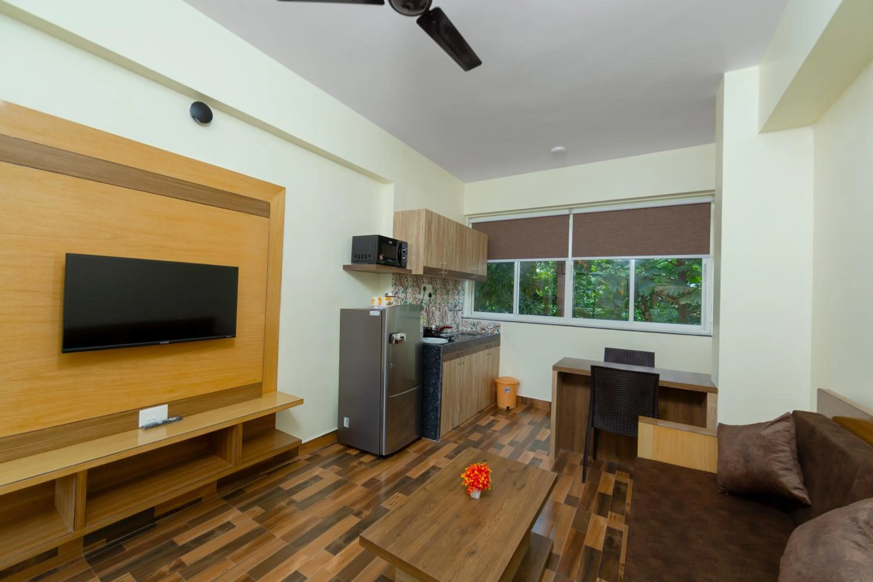 TV and multimedia in Lykke Suites- 2-min Drive to Colva Beach-By Goan Felicidade Hospitality PVT LTD