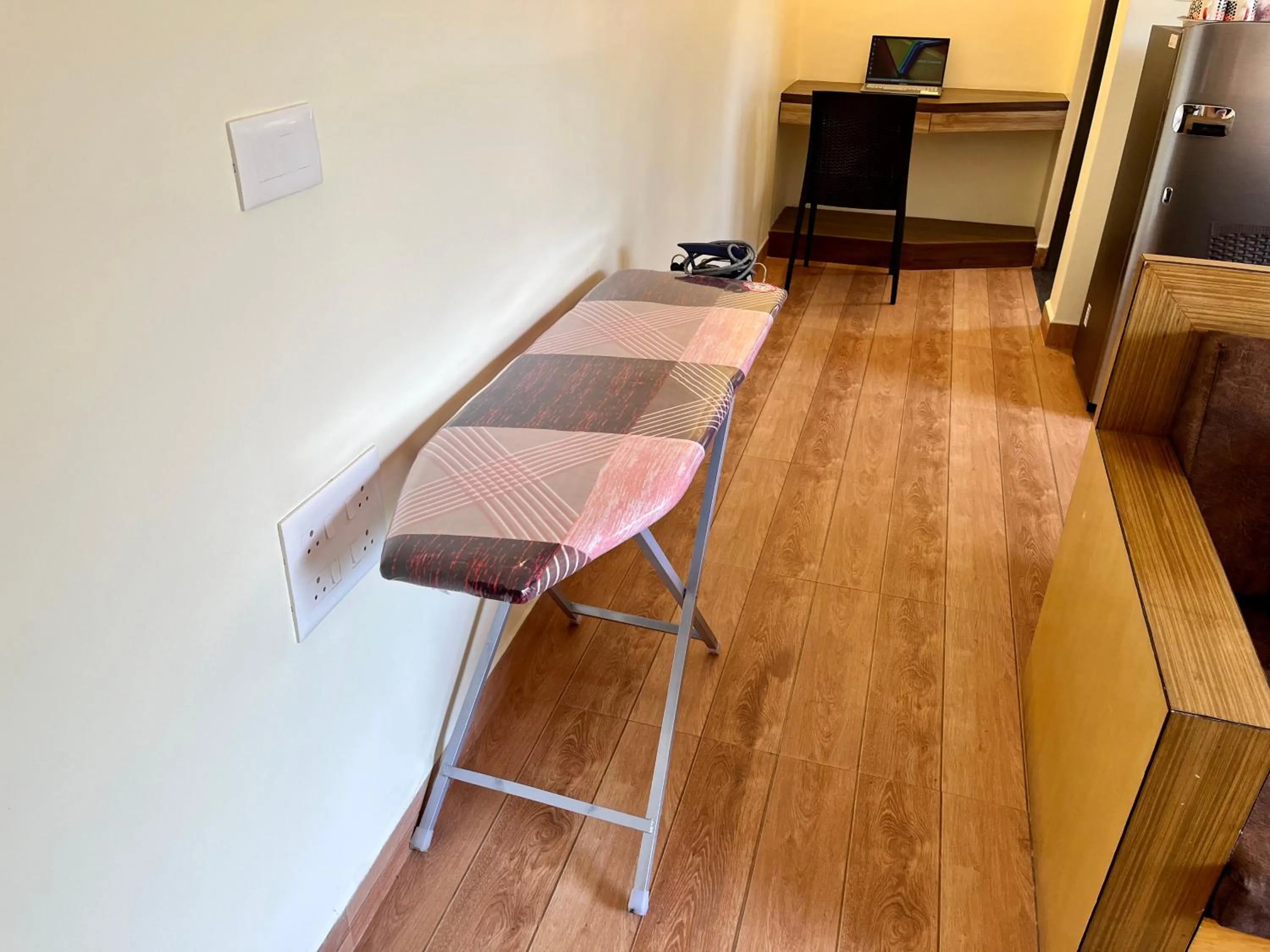 TV and multimedia in Lykke Suites- 2-min Drive to Colva Beach-By Goan Felicidade Hospitality PVT LTD