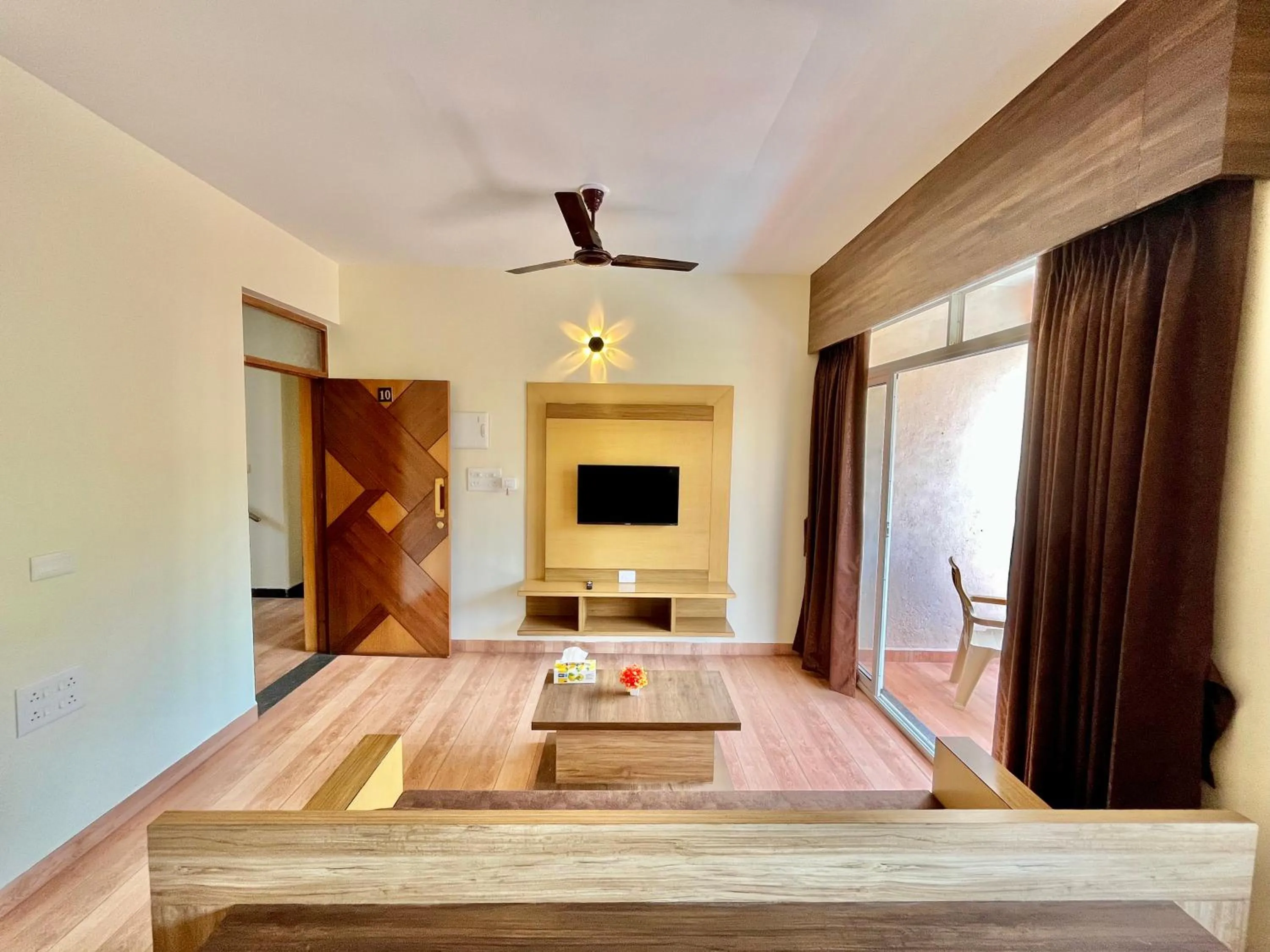 TV and multimedia in Lykke Suites- 2-min Drive to Colva Beach-By Goan Felicidade Hospitality PVT LTD