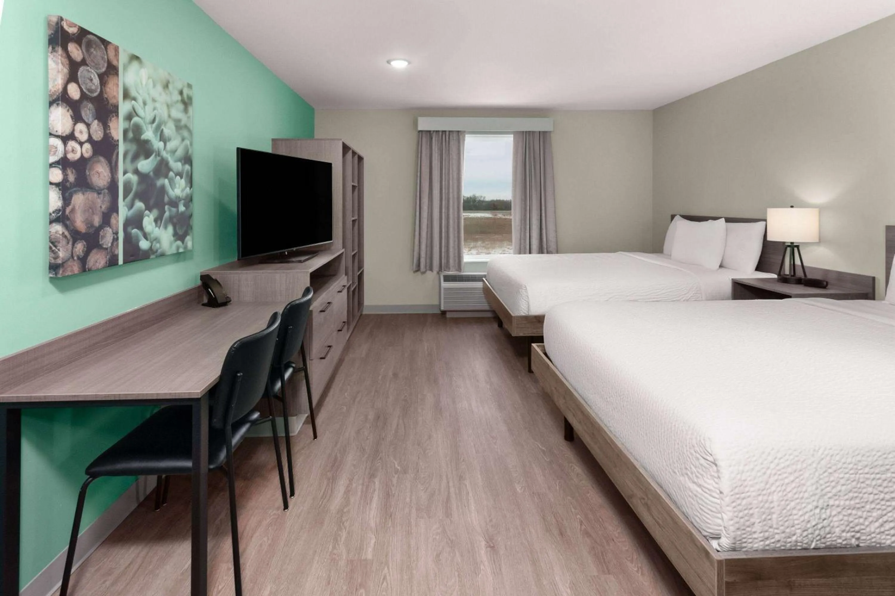 Photo of the whole room, Bed in ECHO Suites Extended Stay by Wyndham Madison