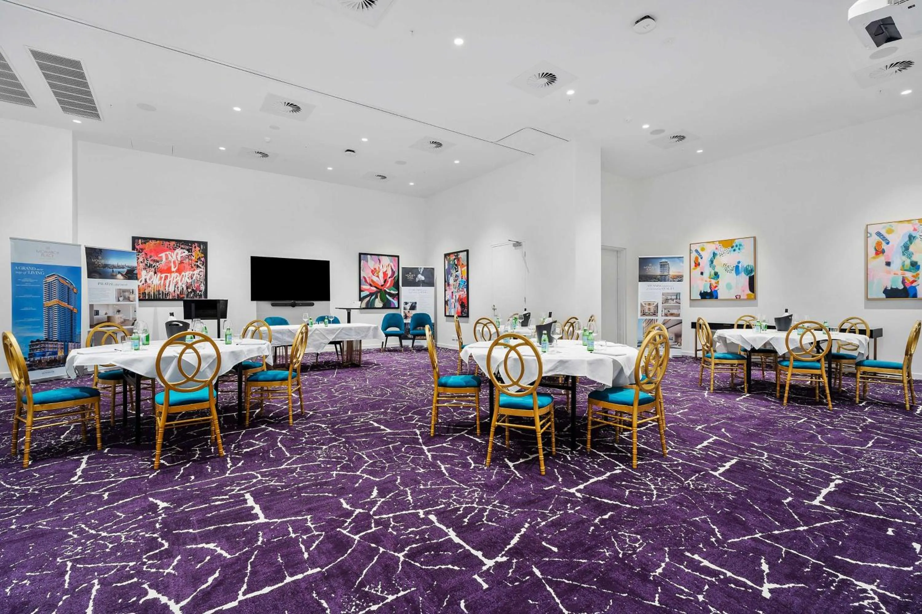 Meeting/conference room in TRYP by Wyndham Southport Gold Coast Hotel Apartments