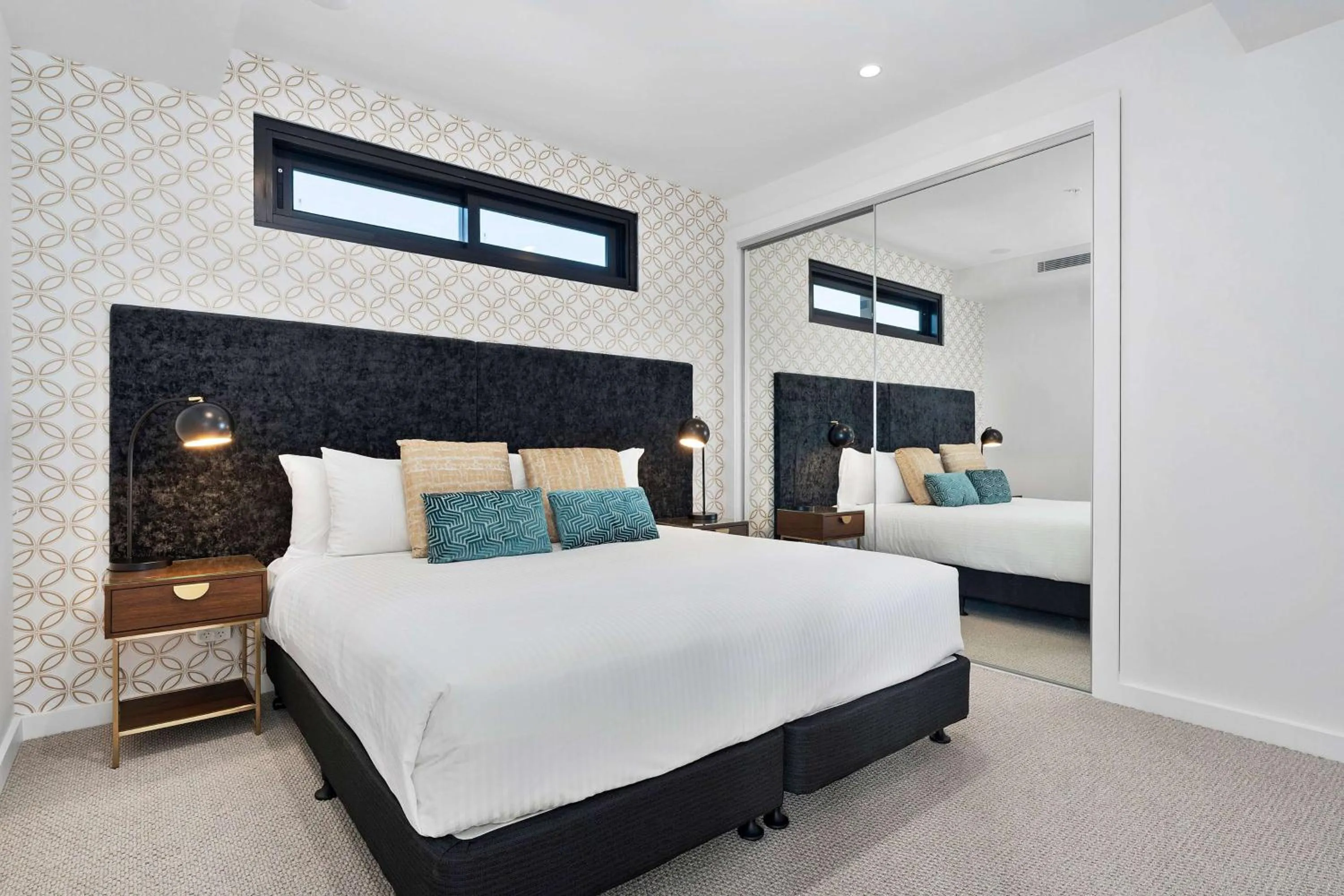 Photo of the whole room, Bed in TRYP by Wyndham Southport Gold Coast Hotel Apartments
