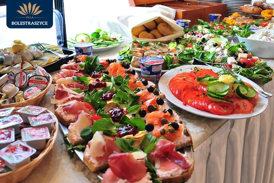 Breakfast in Hotel Restauracja VILLA BOLESTRASZYCE- PRZEMYŚL