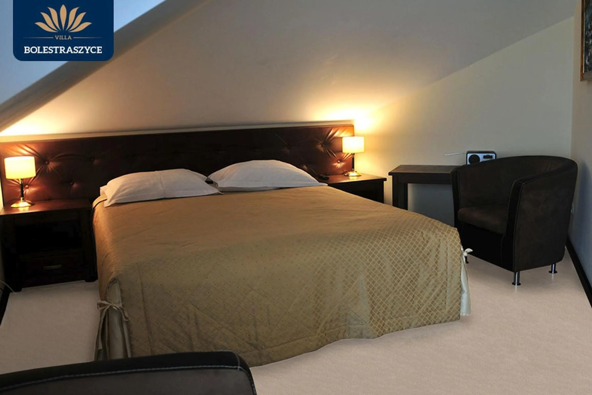 Bed in Hotel Restauracja VILLA BOLESTRASZYCE- PRZEMYŚL