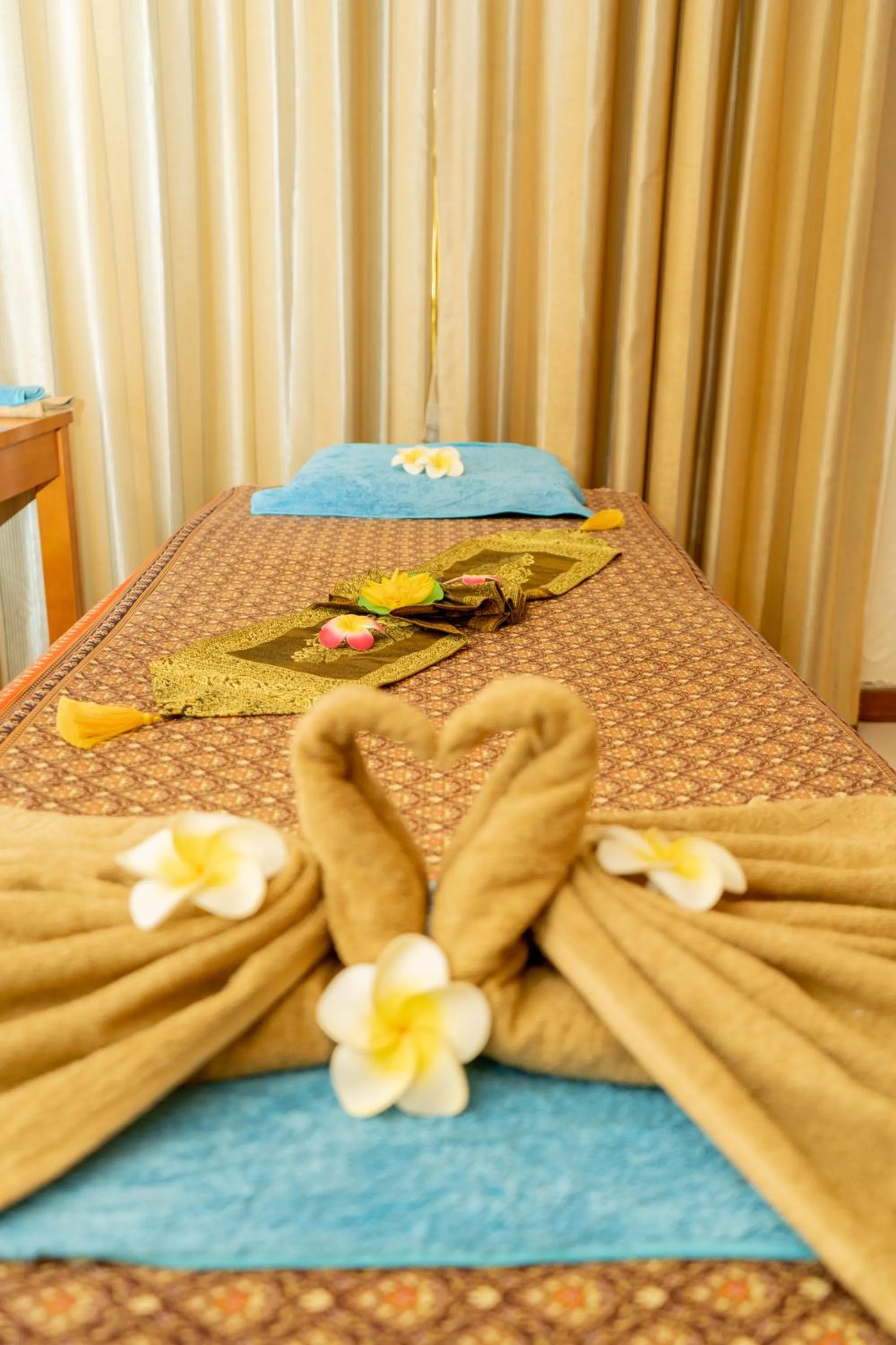 Spa and wellness centre/facilities, Bed in Season Holidays at Hulhumale with Transfer