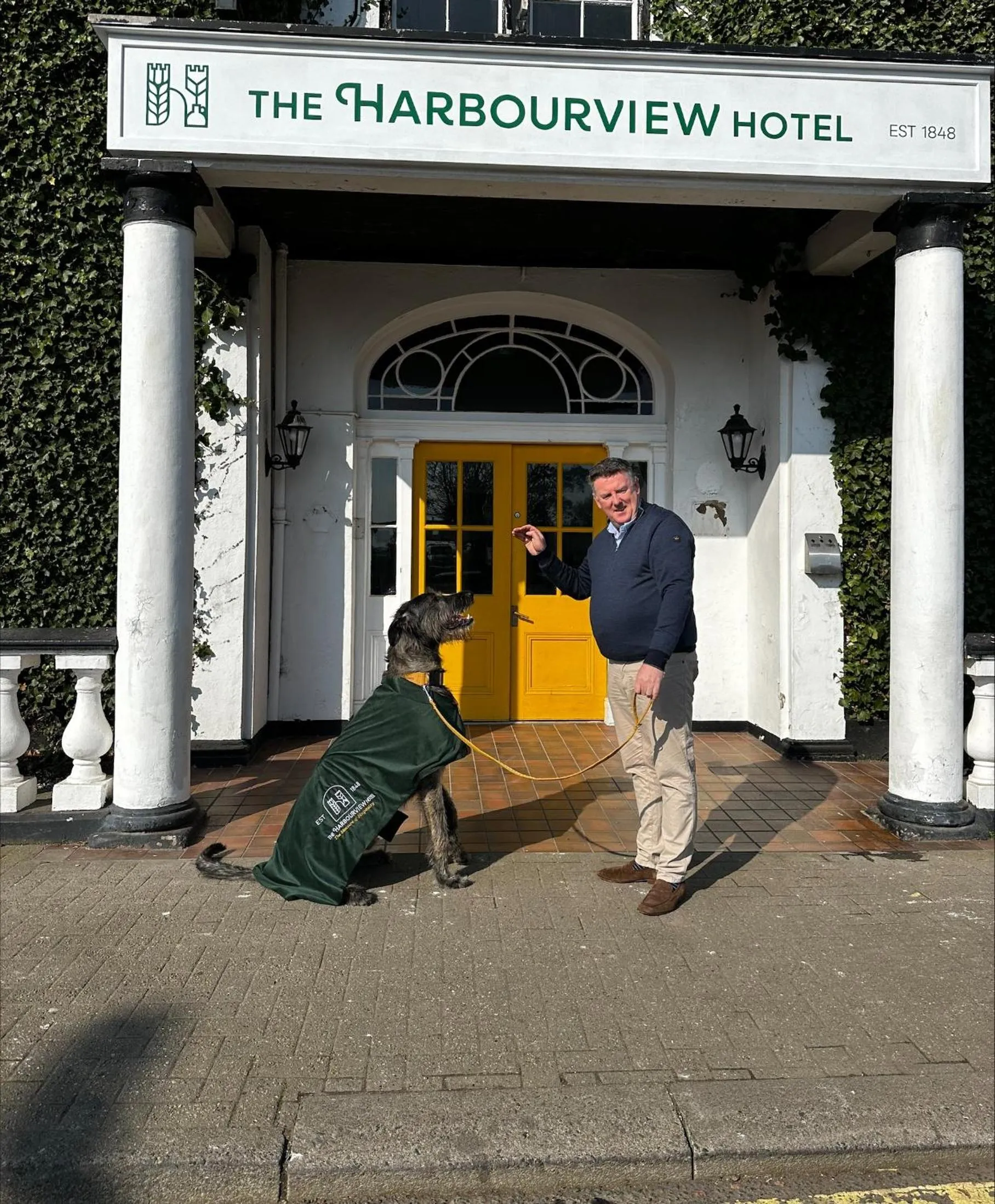 Facade/entrance in The Harbourview Hotel