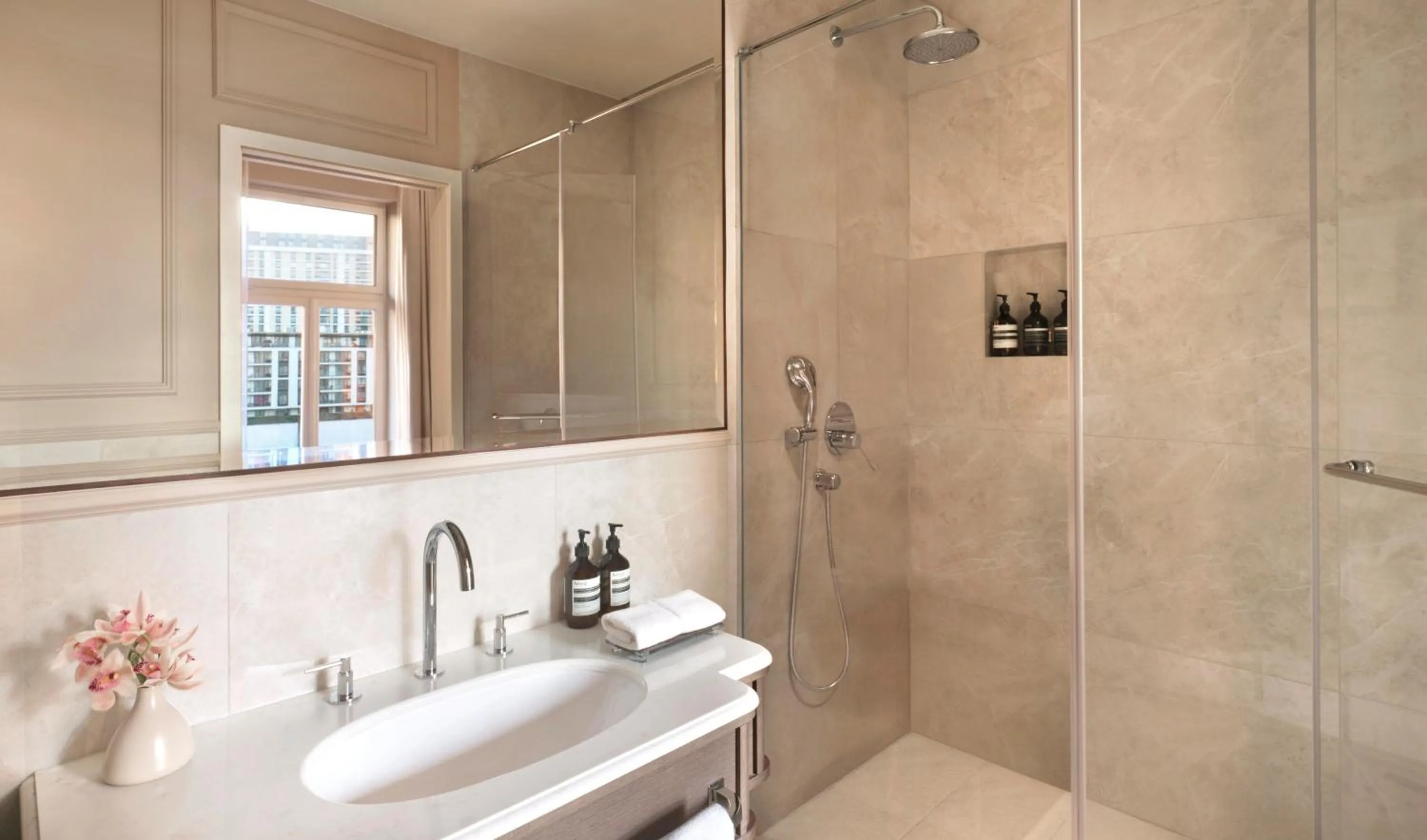 Bathroom in The Bristol Belgrade