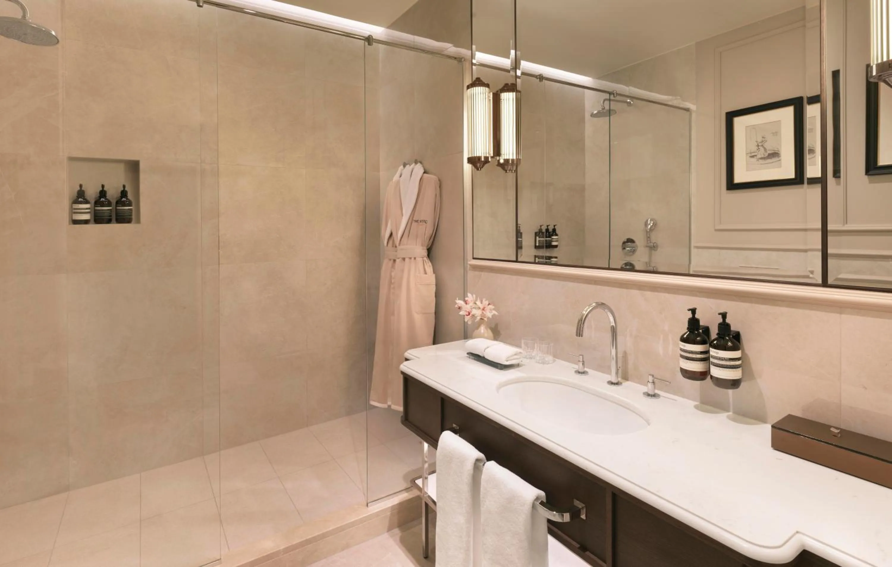 Bathroom in The Bristol Belgrade