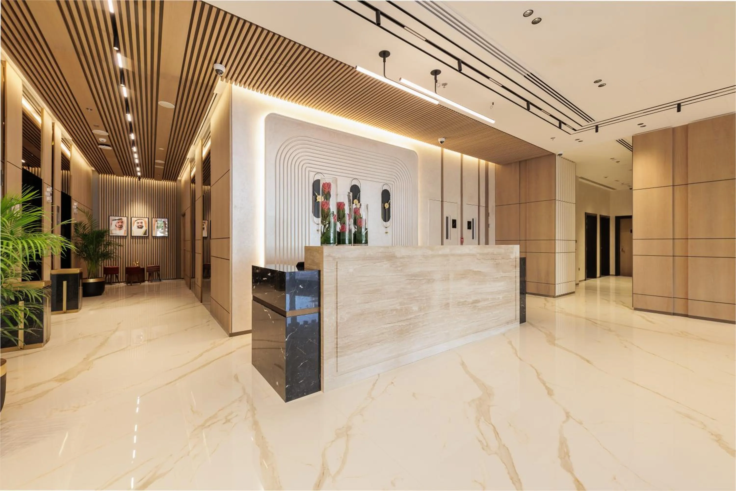Lobby or reception in Holiday Inn Dubai Village Circle by IHG