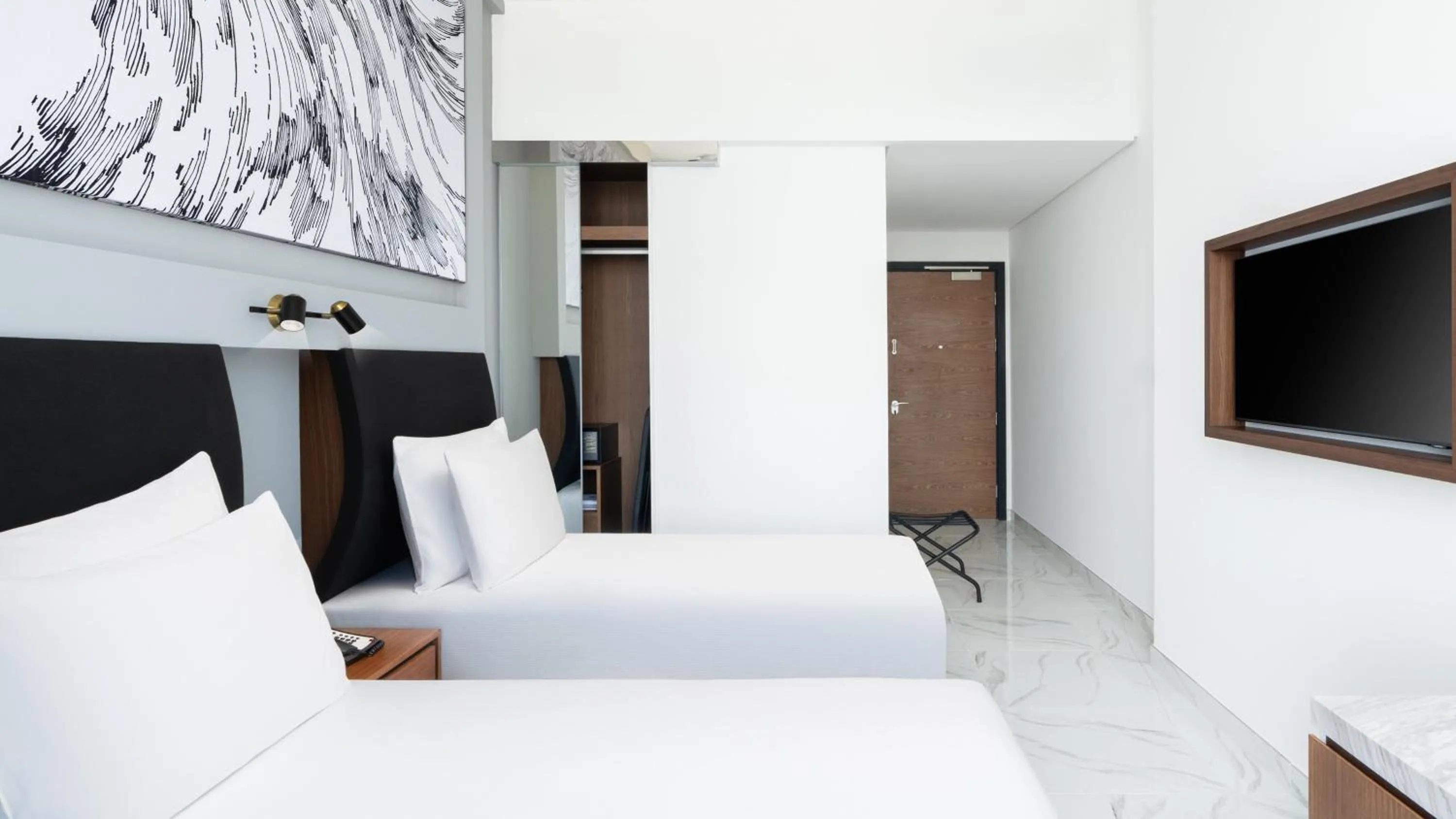 Photo of the whole room in Holiday Inn Dubai Village Circle by IHG