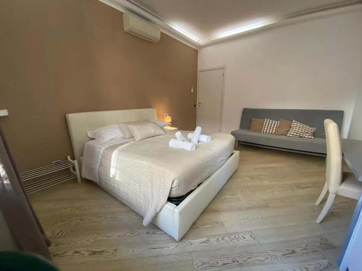 Bed in The house of St. Peter