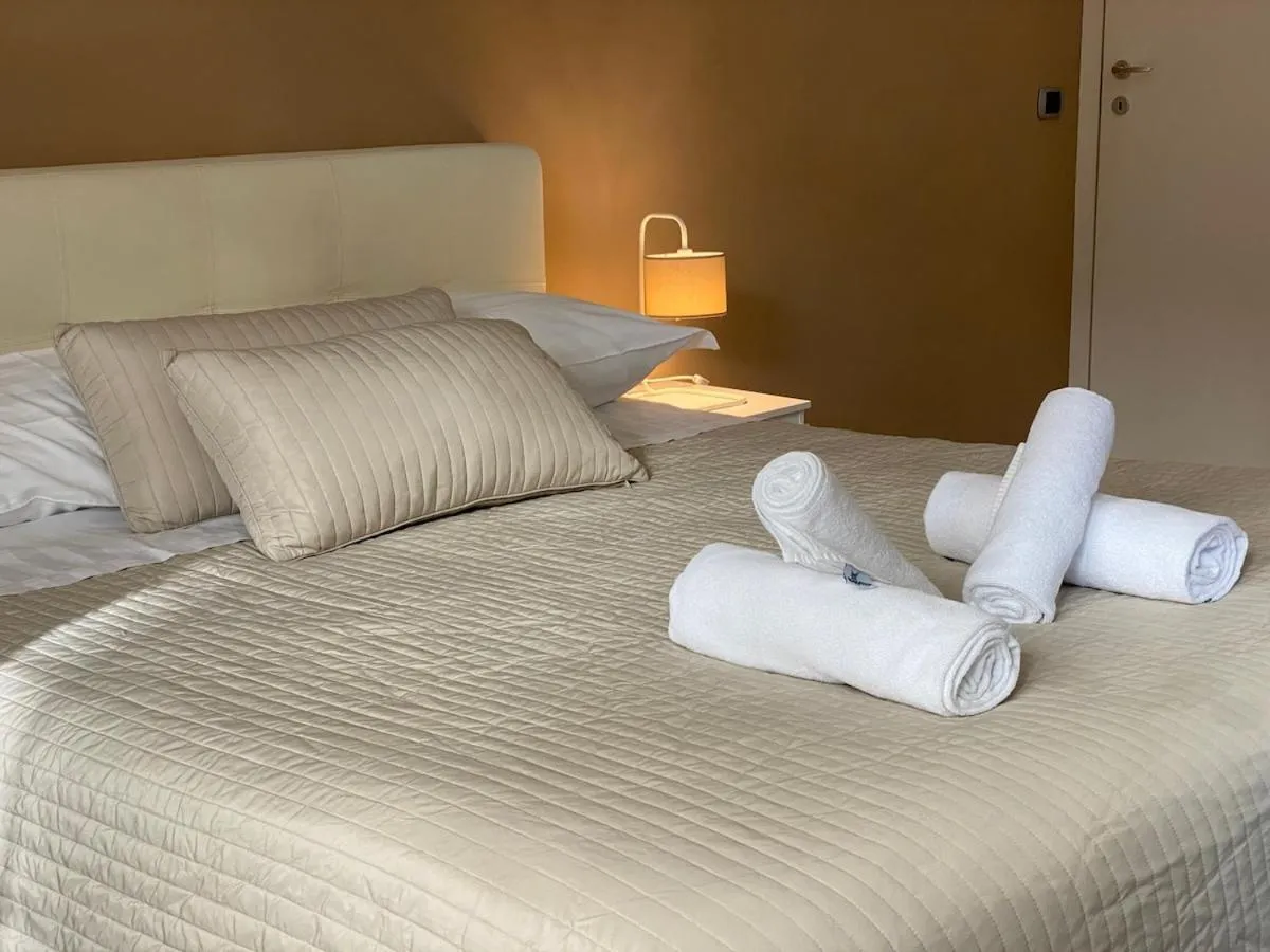 Bed in The house of St. Peter