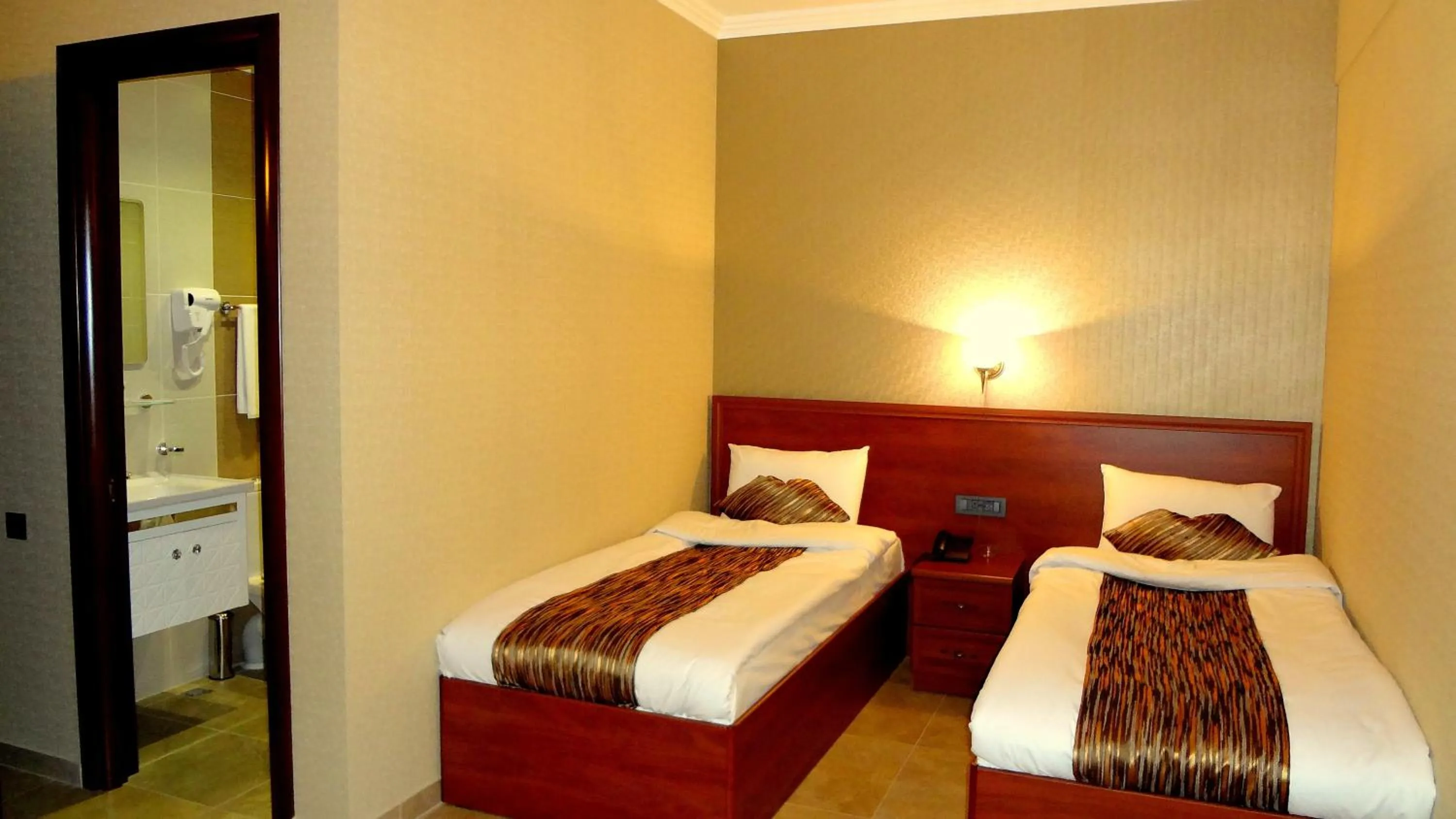 Bedroom, Bed in Park Avenue Hotel Yerevan