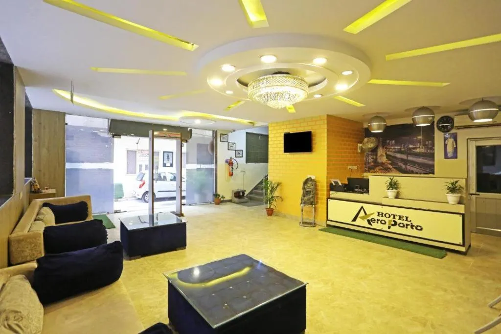 Communal lounge/ TV room in Hotel Aeroporto Nearest Landmark Aerocity delhi