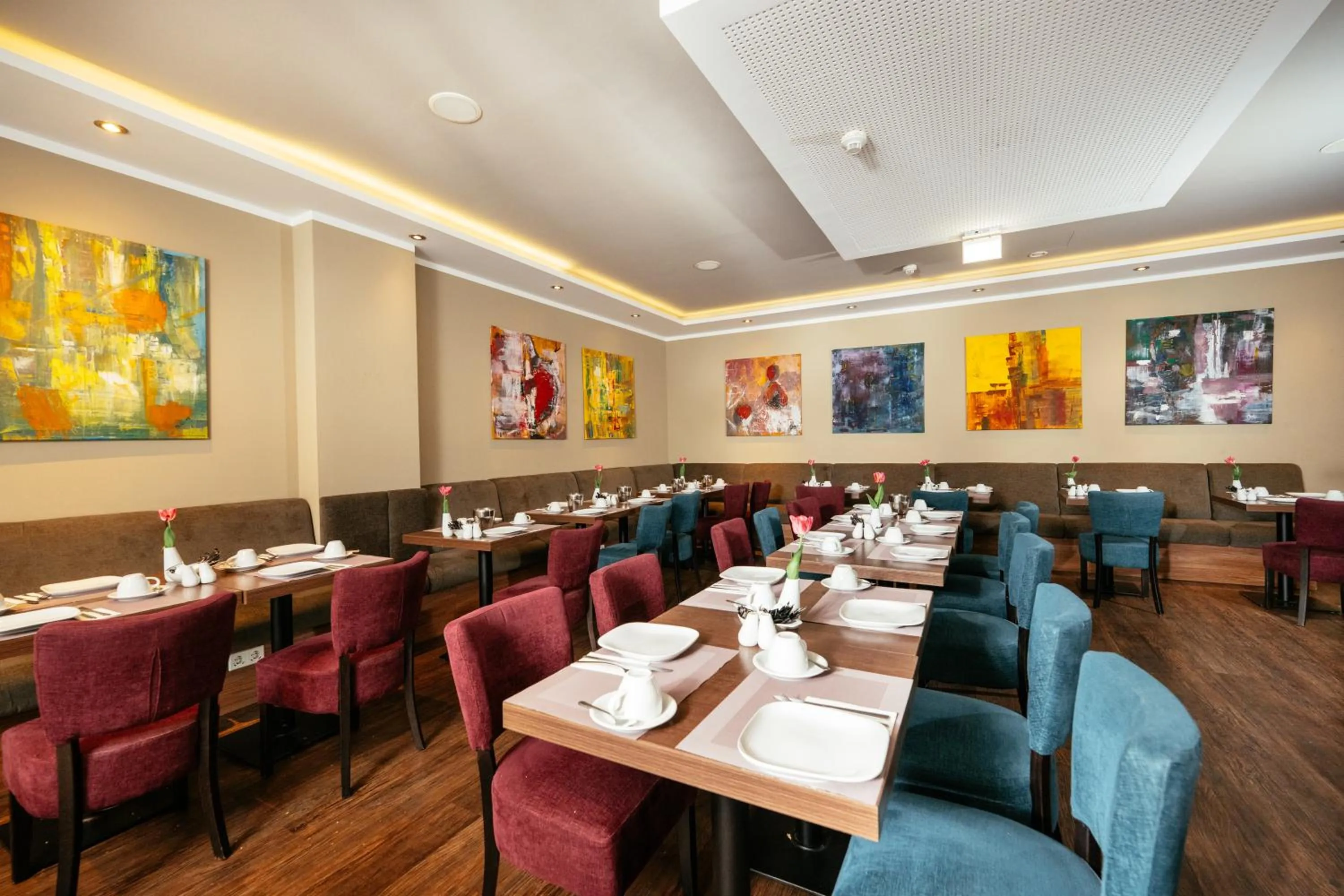 Restaurant/places to eat in BO Hotel Hamburg