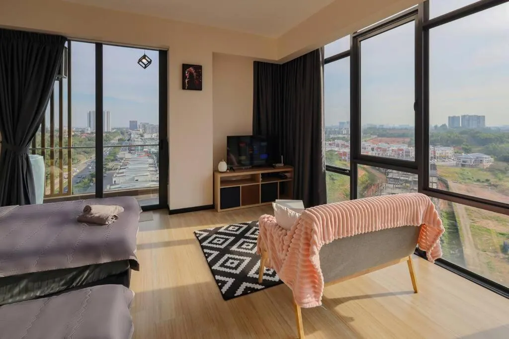 Bed in CUBE8TEEN#Austin Central #Walk to Little Paris