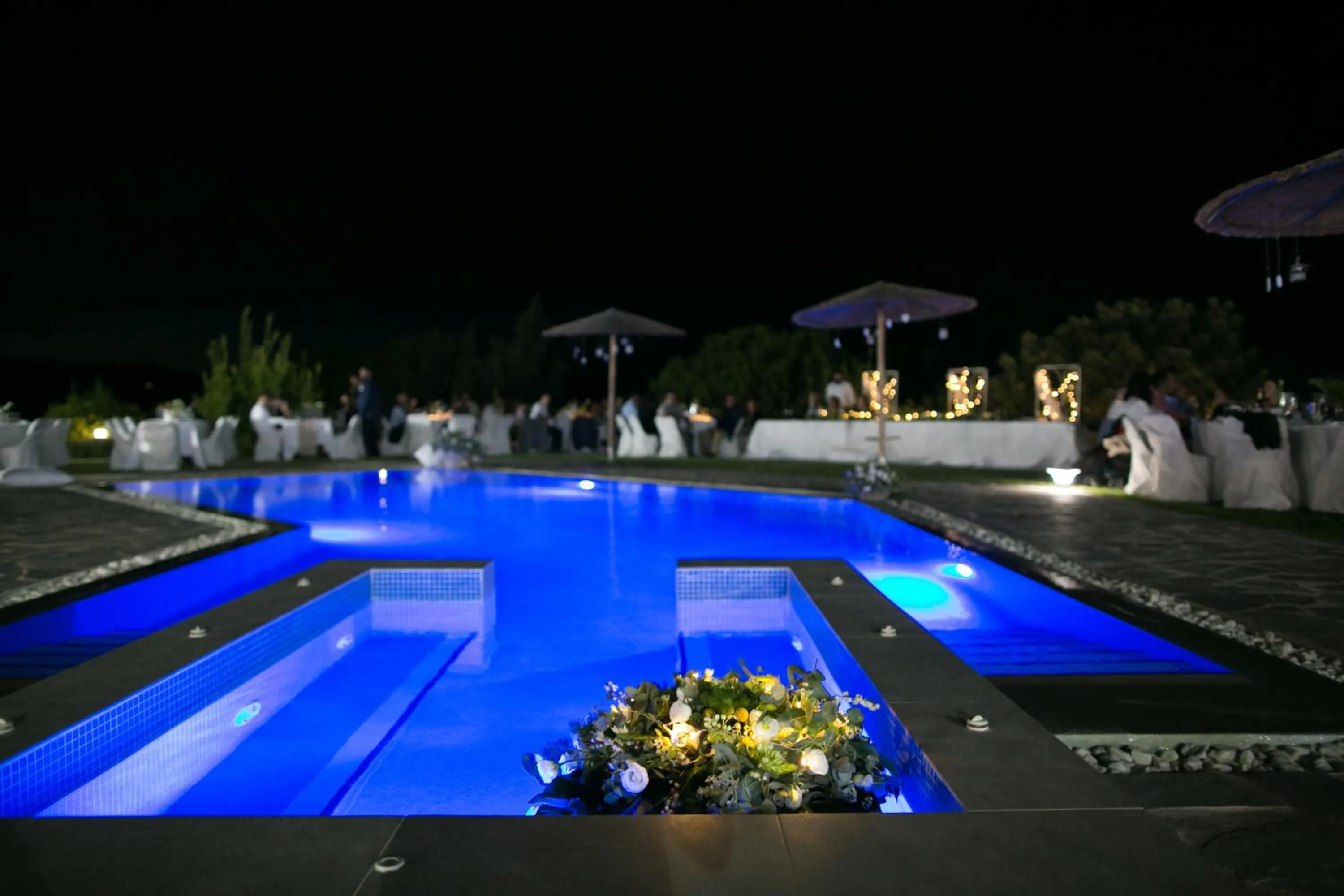 Night in Villa Artemis