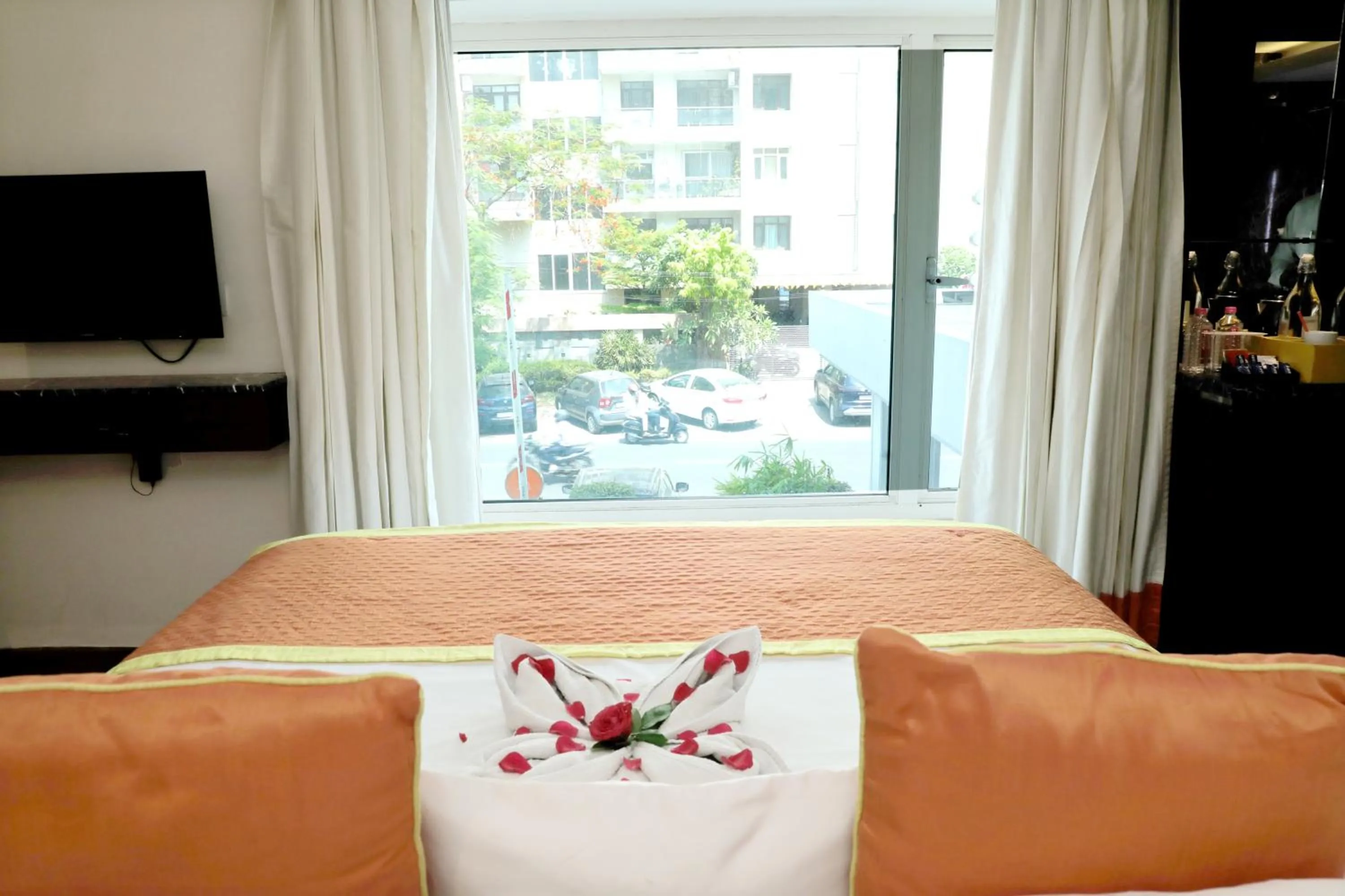 Bed in Zone By The Park , Bani Park Jaipur