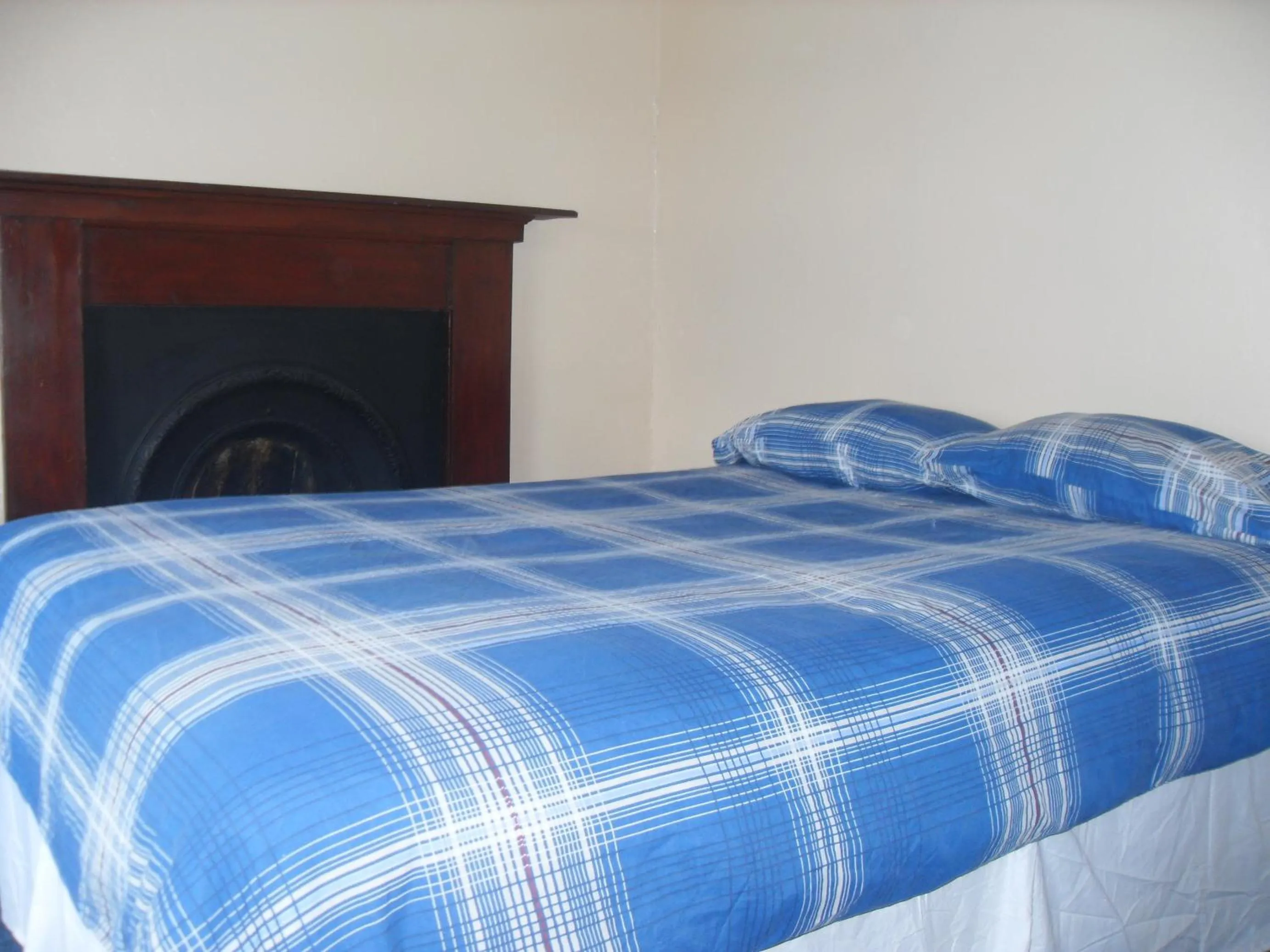 Bedroom, Bed in Saucy Mary's Hostel