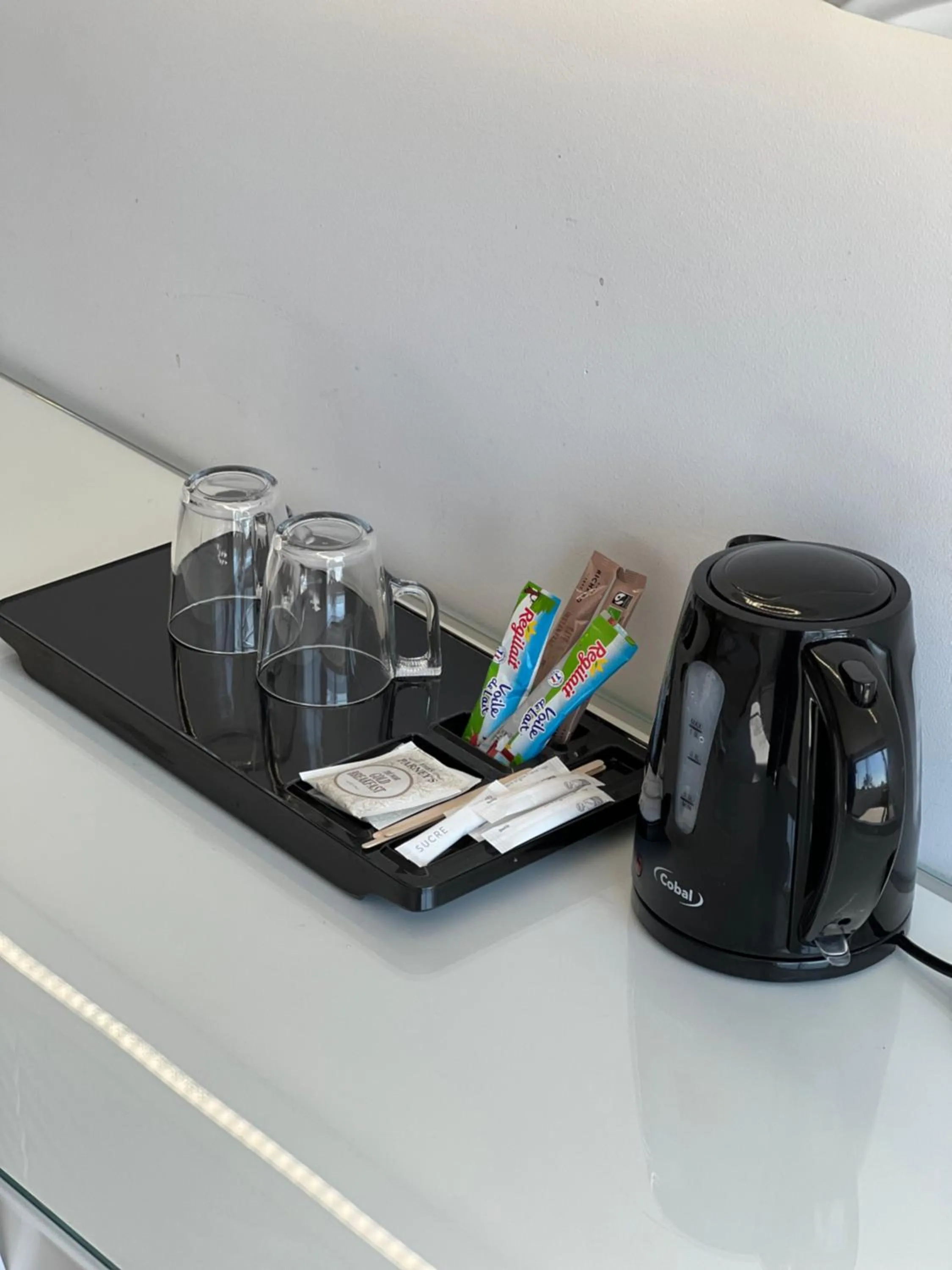 Coffee/tea facilities in SoBlue Hôtel