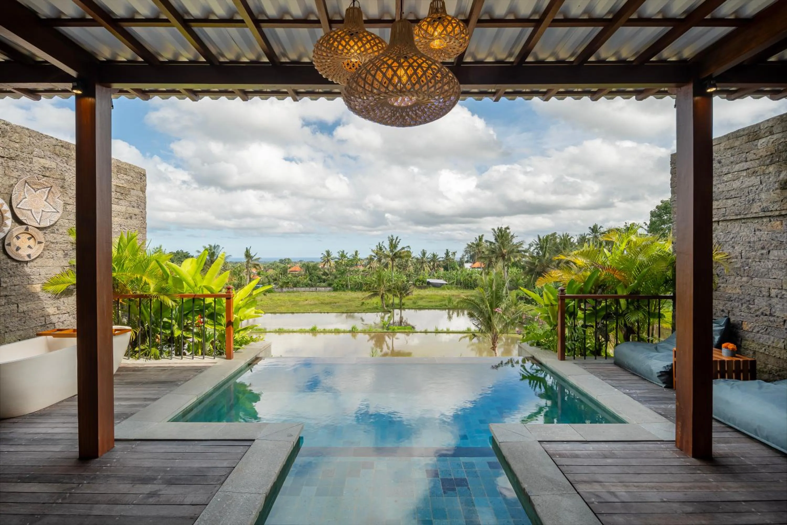 Natural landscape in Emana Akatara