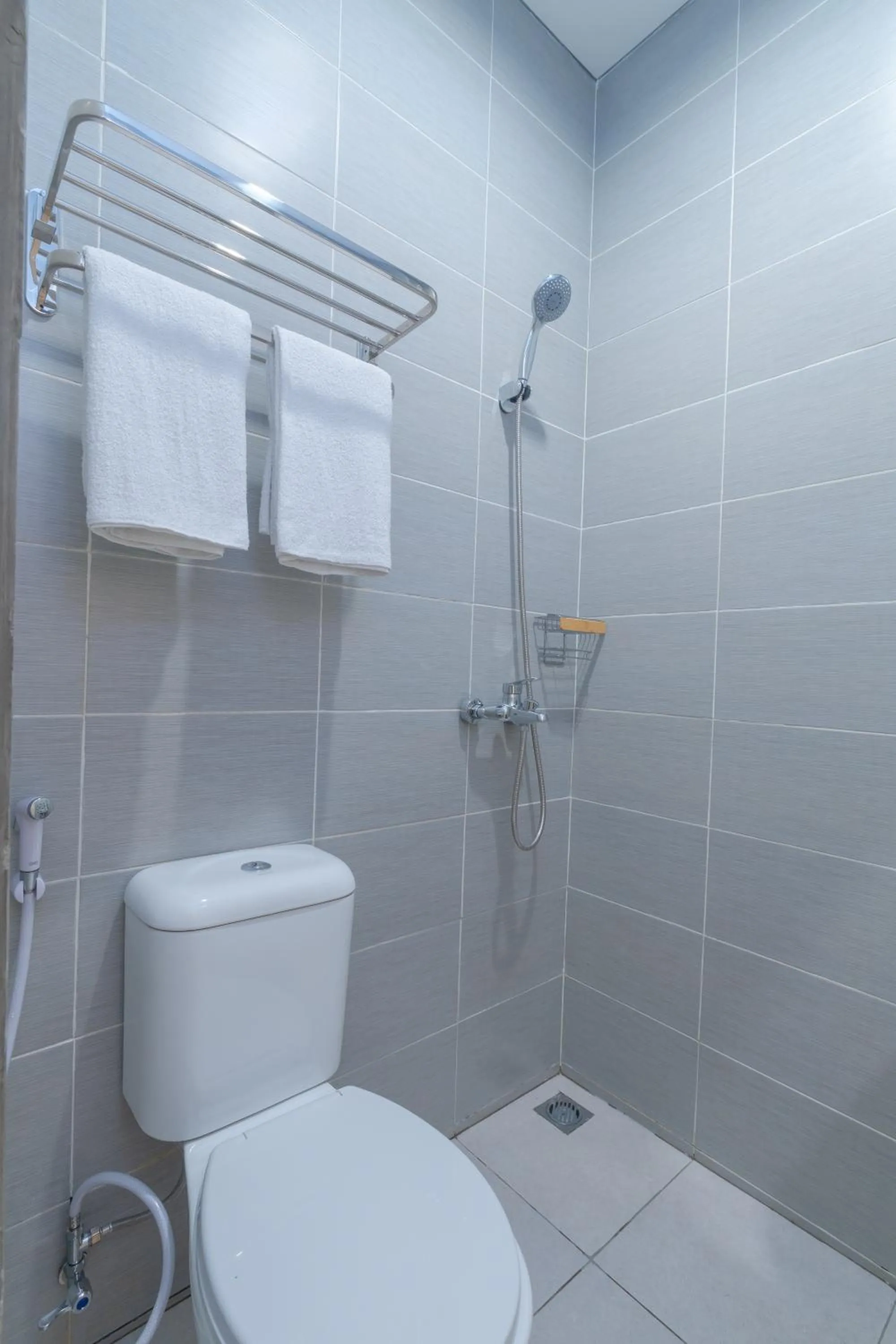 Toilet in Grand Valora Puspowarno Kostel