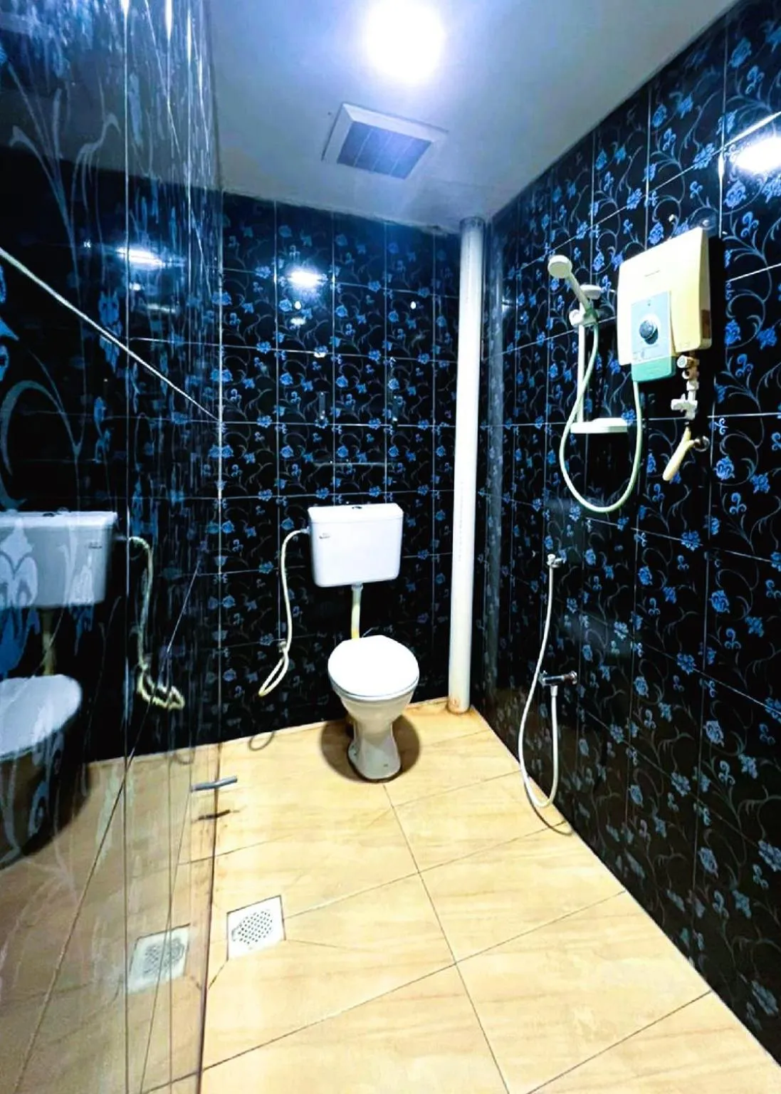 Bathroom in ARK Hotel New Wave Shah Alam