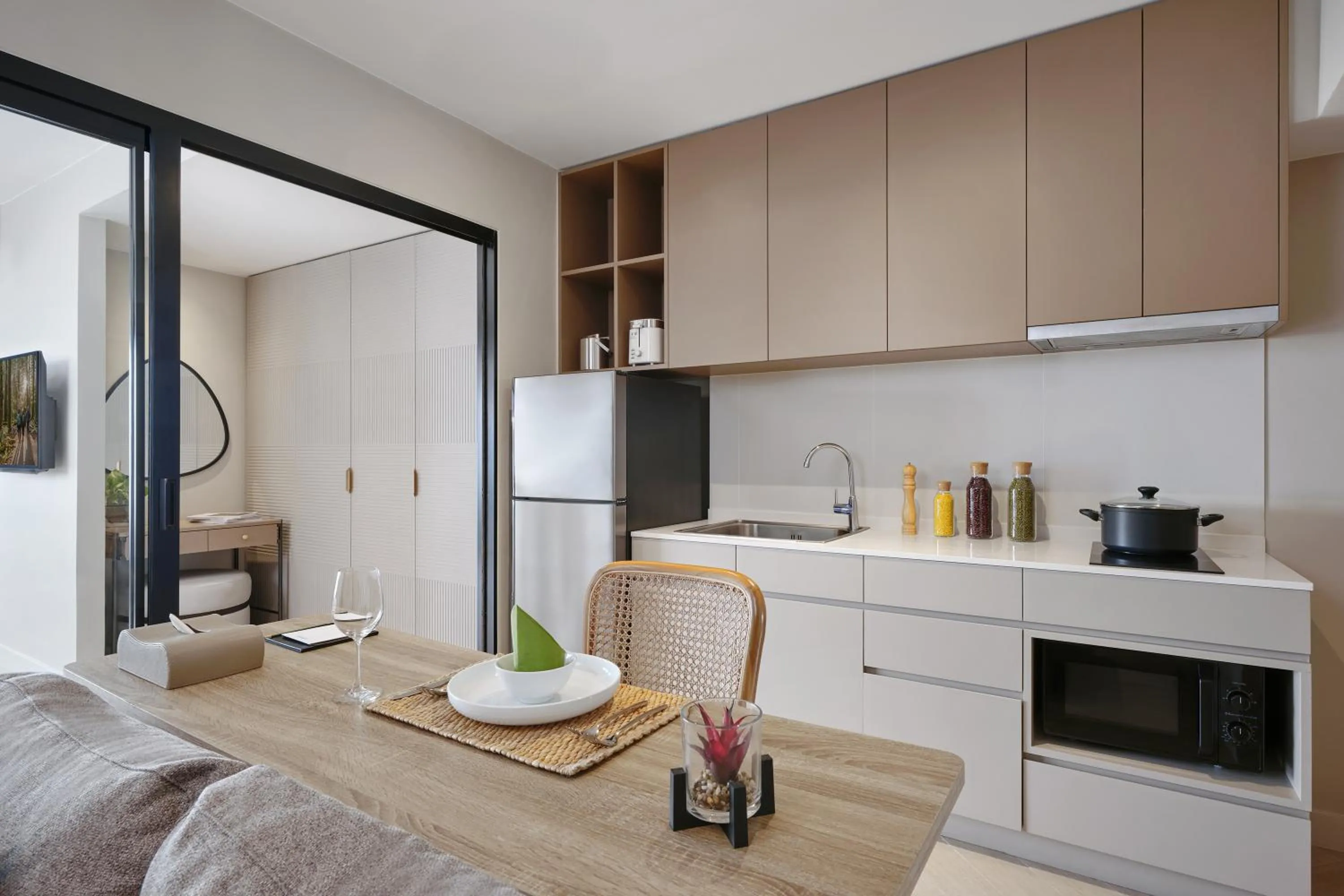 Dining area in Somerset Sukhumvit 71 Bangkok