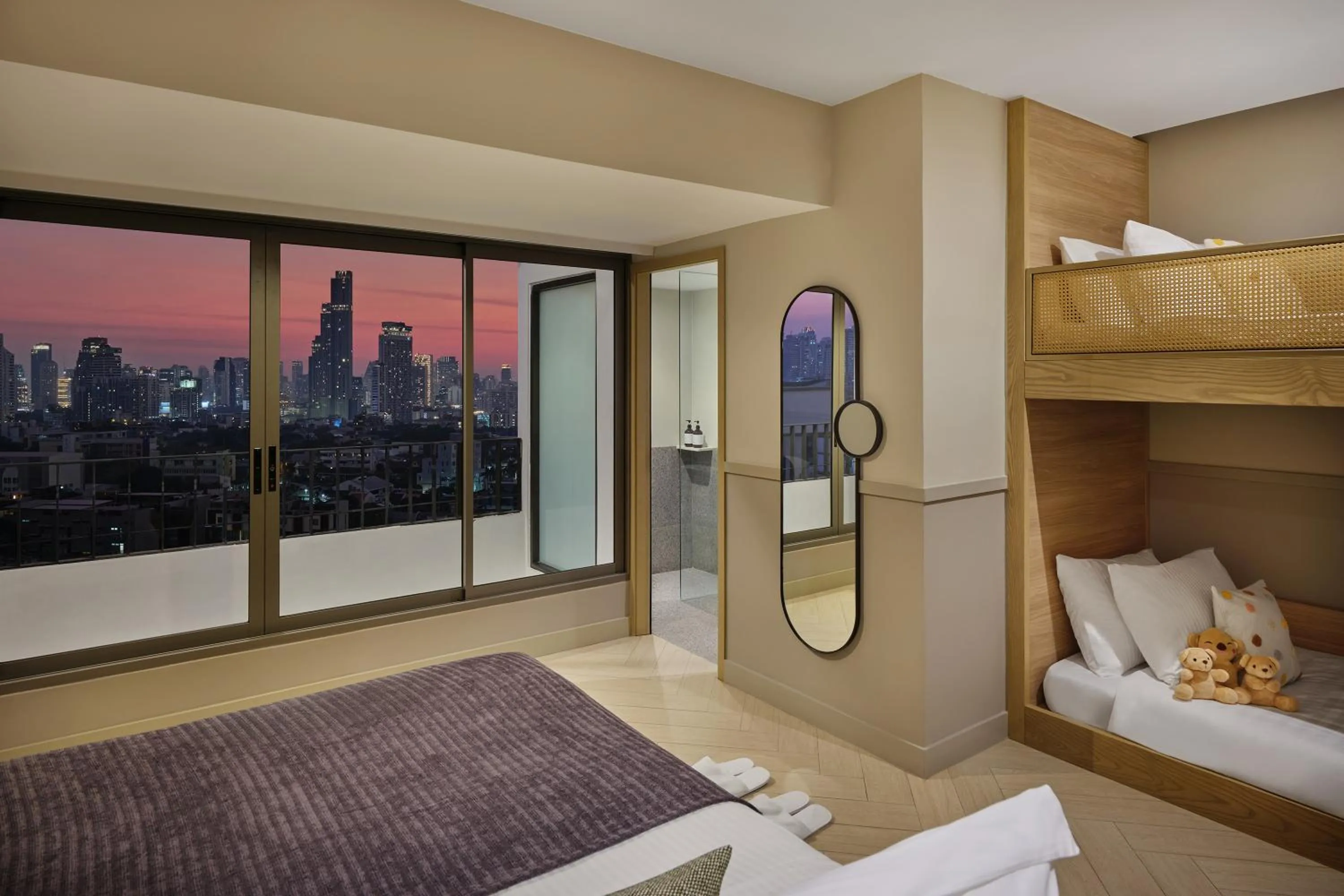 View (from property/room), Bed in Somerset Sukhumvit 71 Bangkok