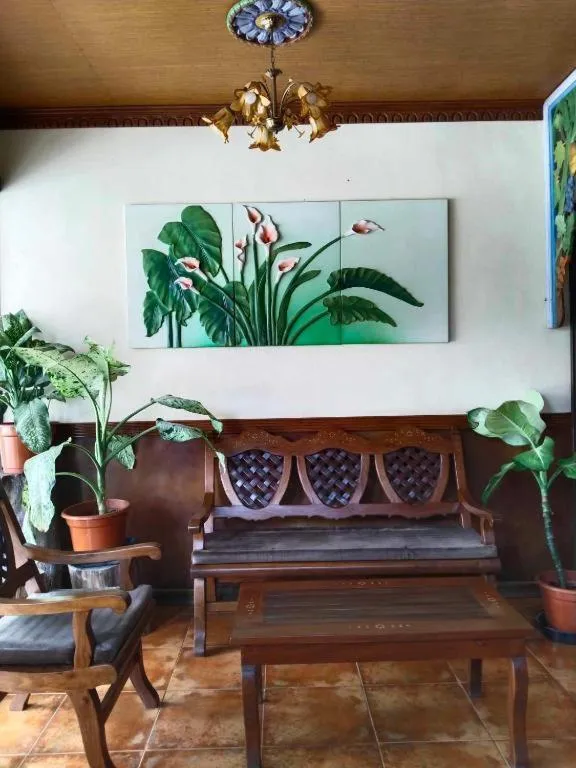 Decorative detail in F and C Guesthouse by Hiverooms