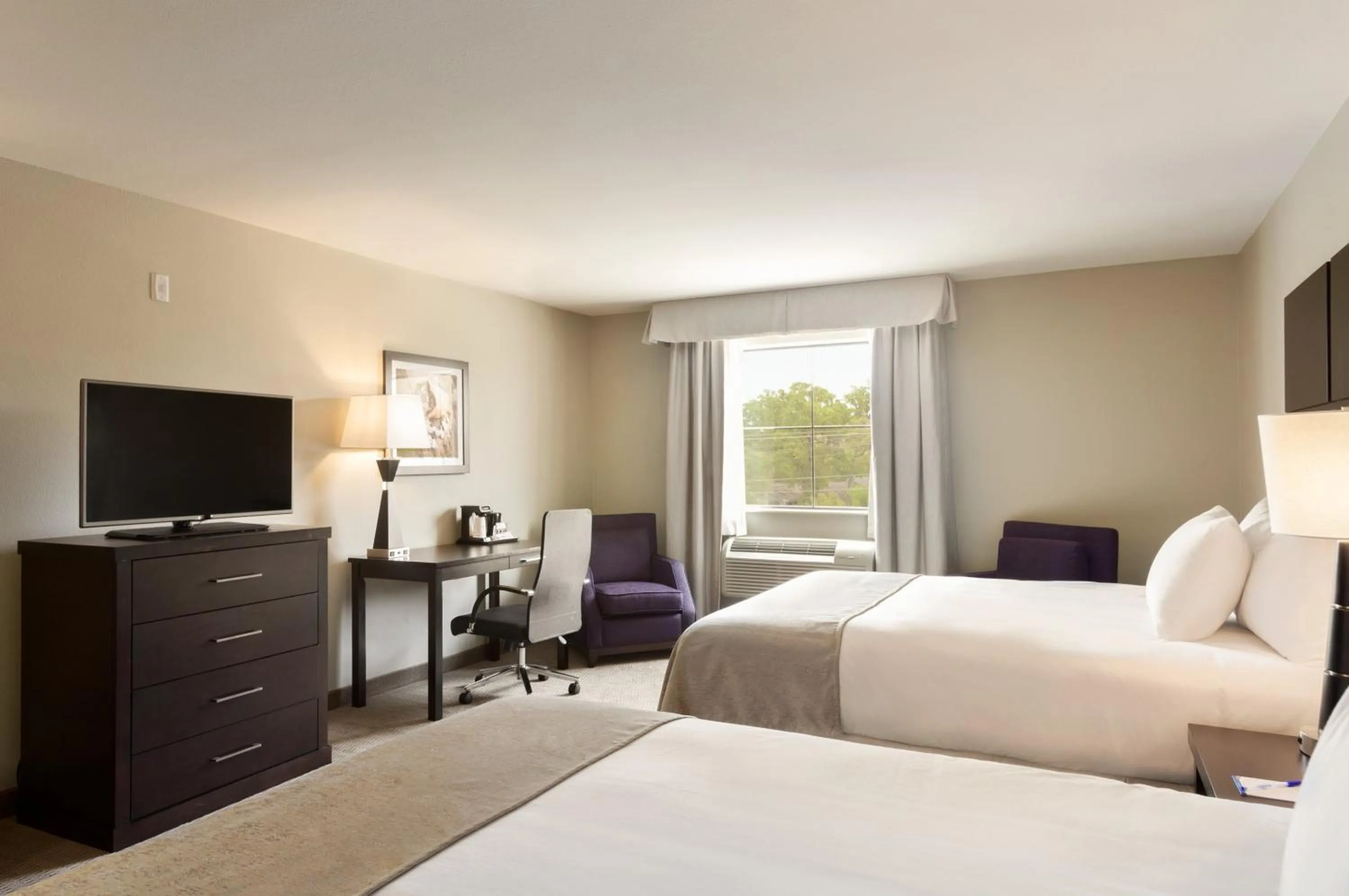 Bedroom, Bed in Baymont by Wyndham College Station