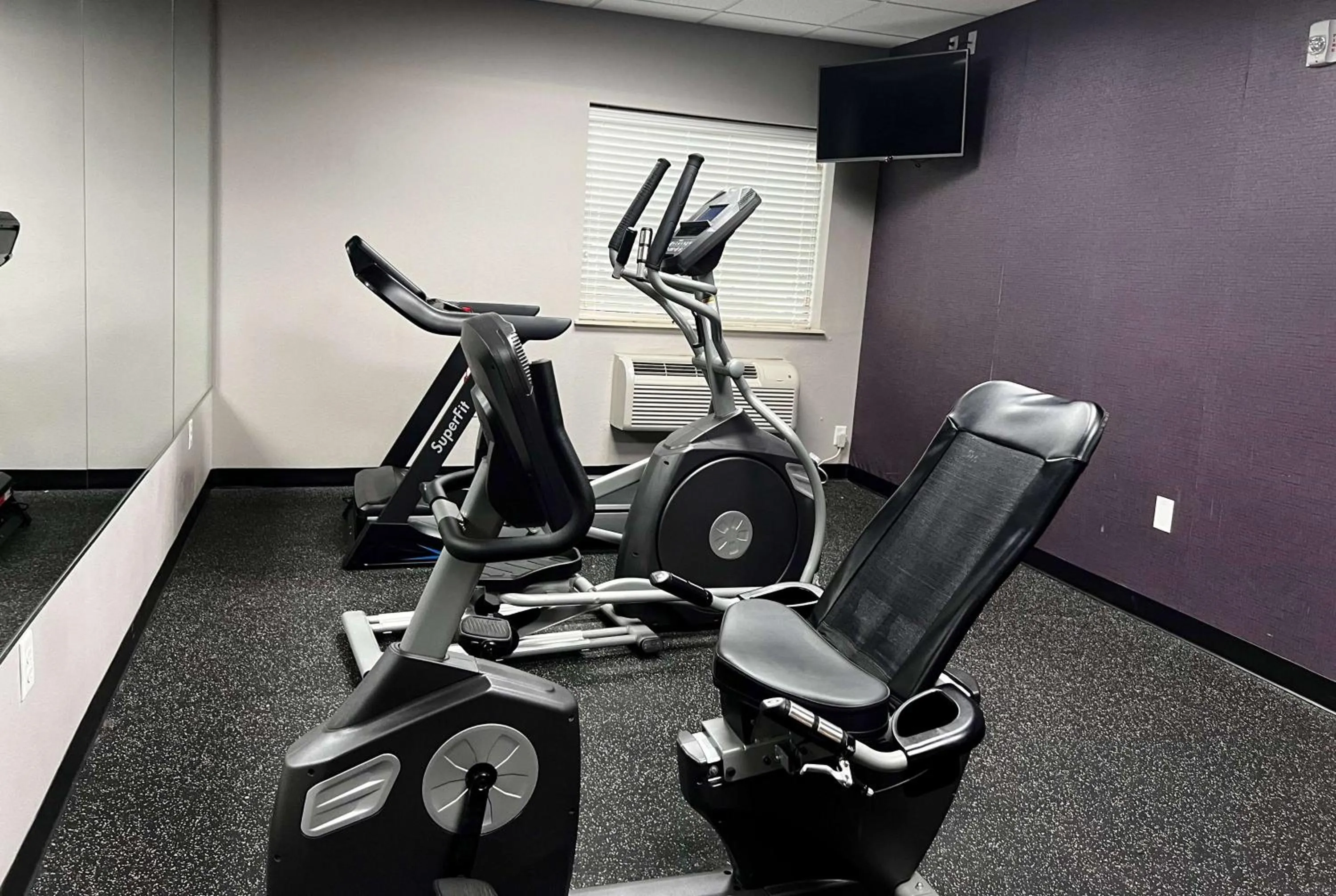 Fitness centre/facilities in Baymont by Wyndham College Station