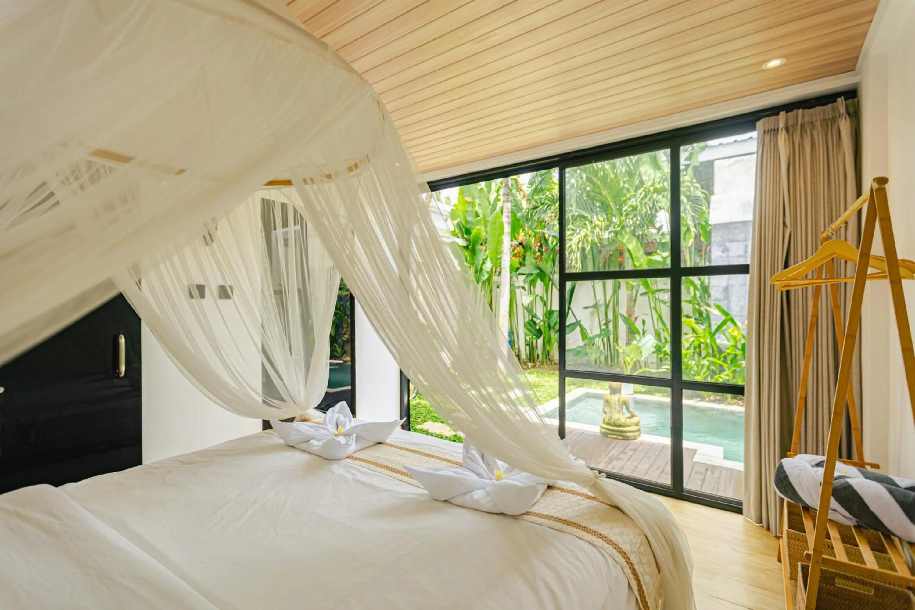 Bed in Mya Harmony Villas Seminyak