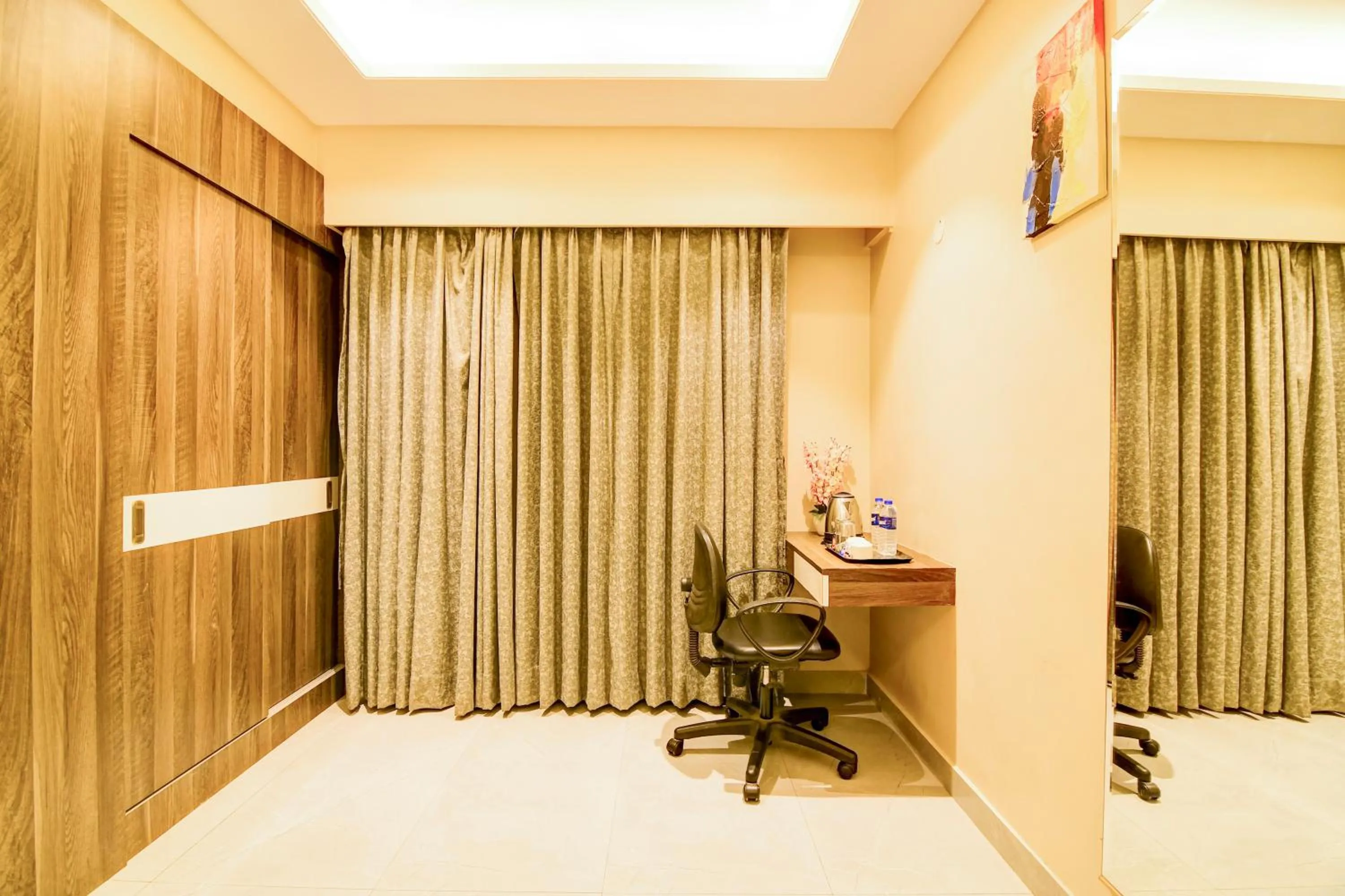 Living room in Urban Cliff A Boutique Hotel