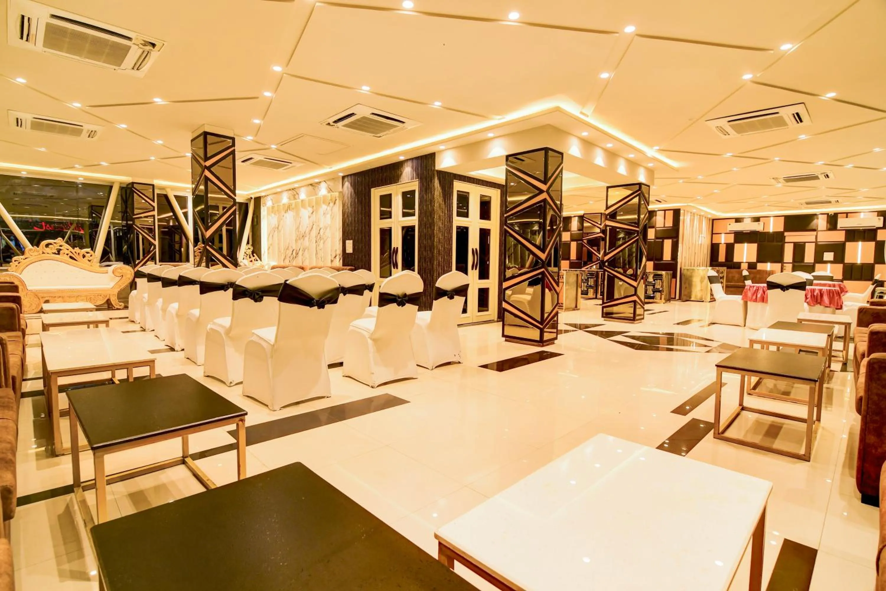 Banquet/Function facilities in Urban Cliff A Boutique Hotel