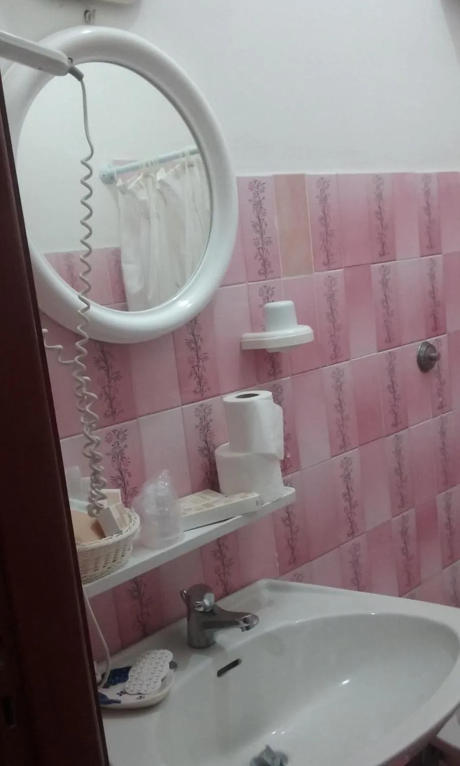 Toilet in Hotel Europa