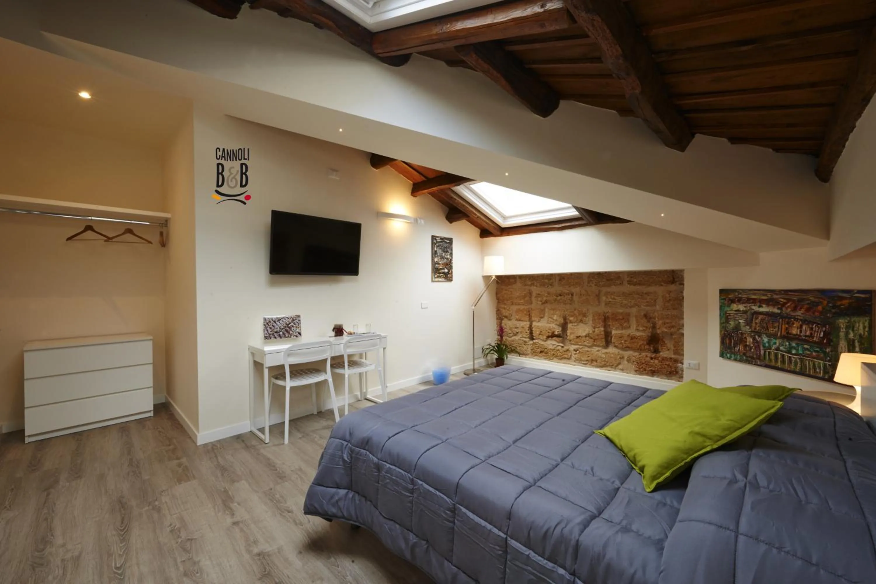 Bedroom, Bed in B&B Cannoli