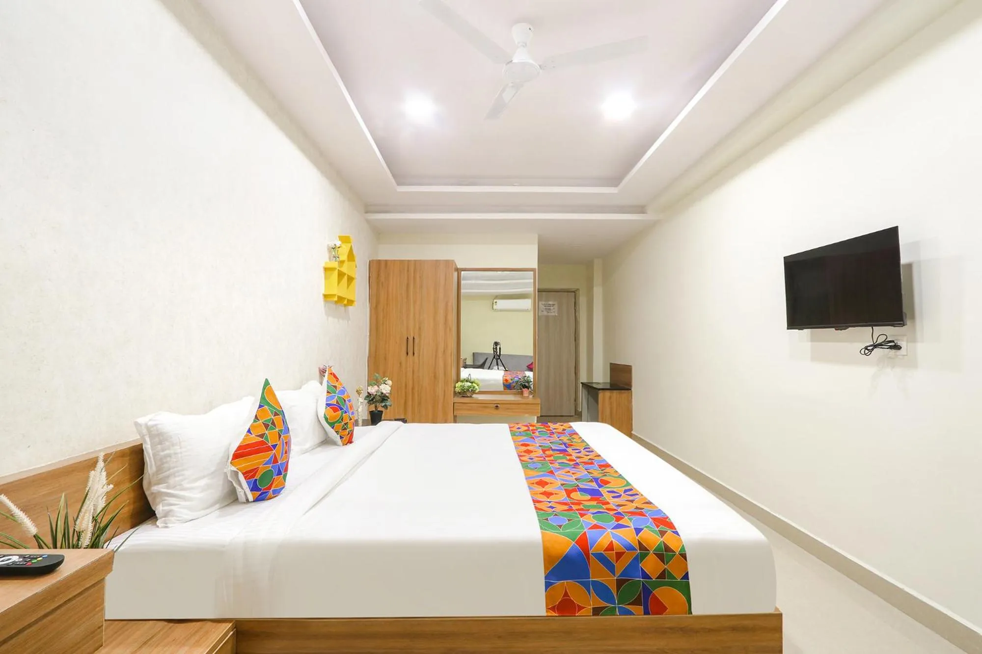 Bed in FabHotel Metro - Nr Secunderabad Railway Station