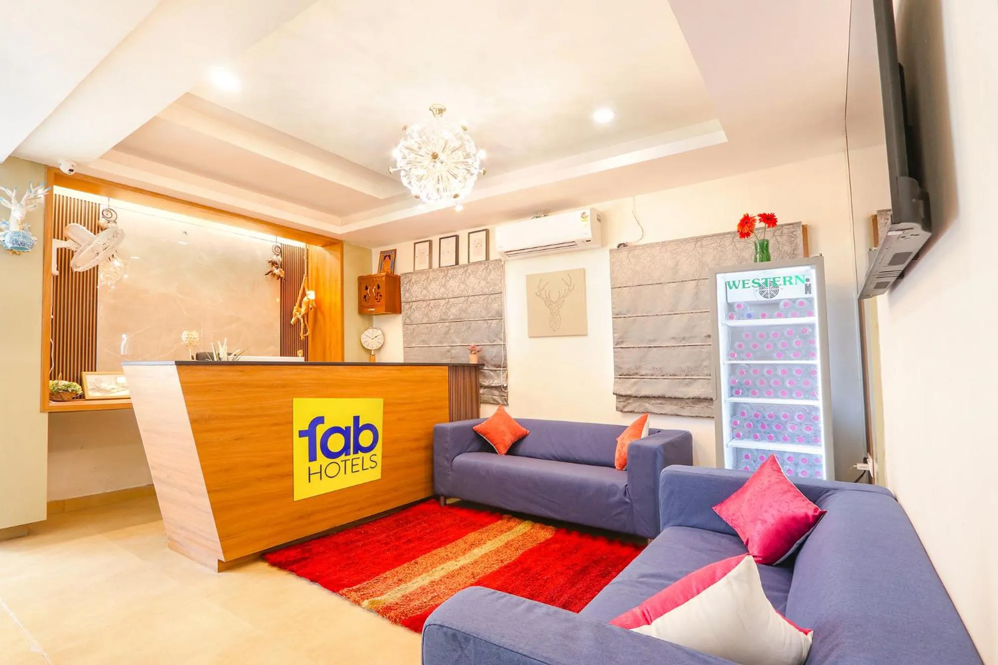 Lobby or reception in FabHotel Metro - Nr Secunderabad Railway Station