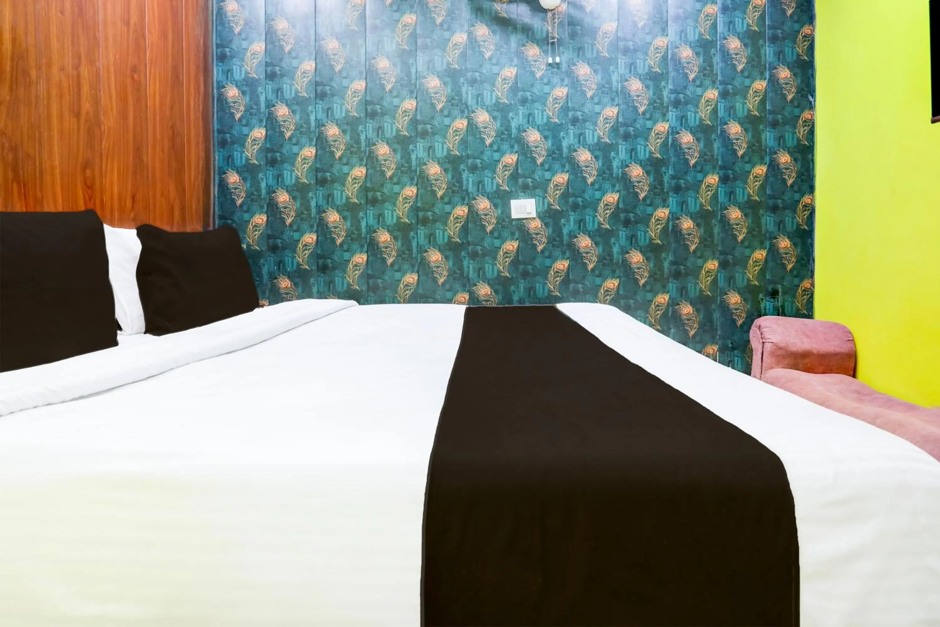 Lobby or reception, Bed in Hotel O A K Residency