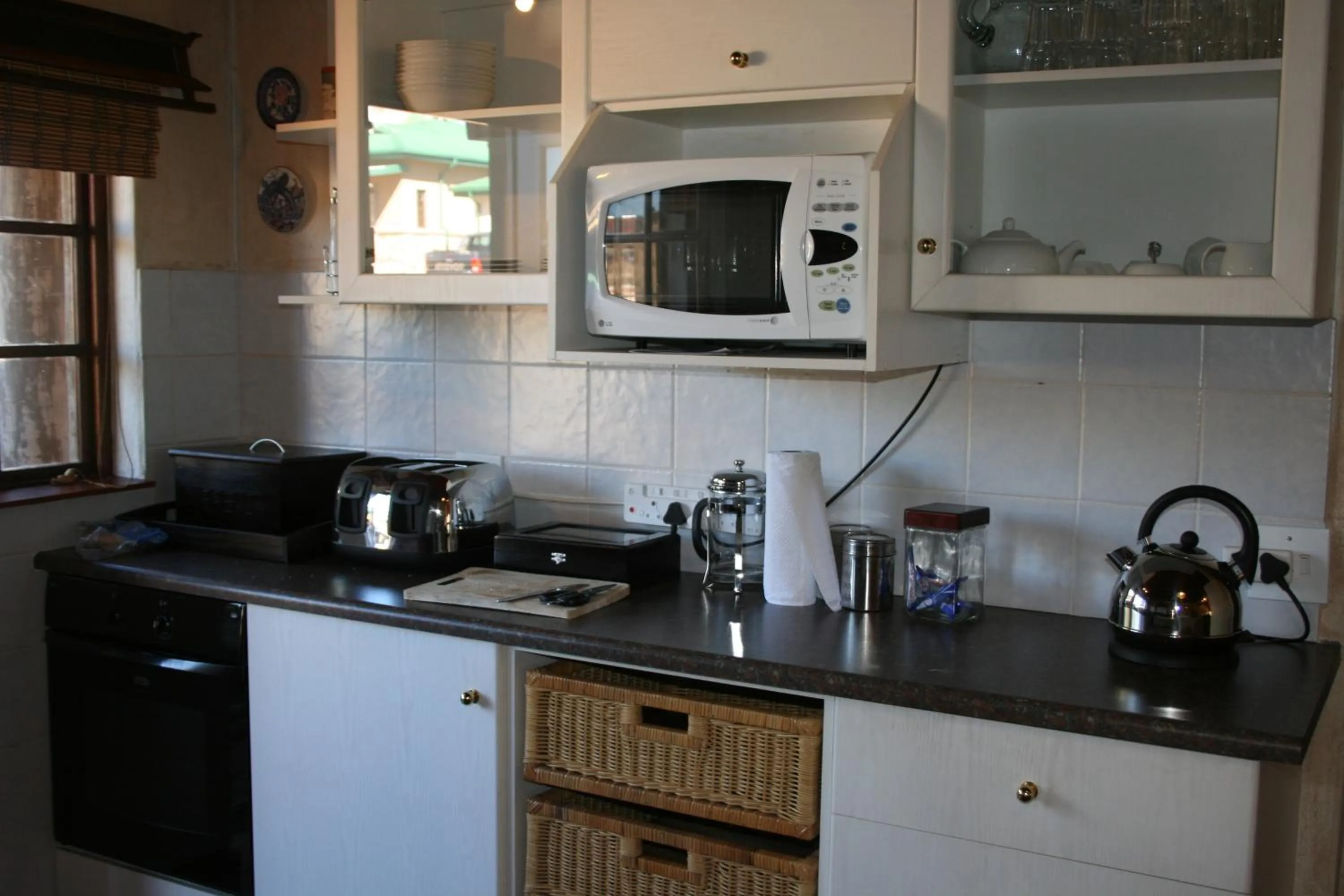 Kitchen or kitchenette in Fox & Squirrel