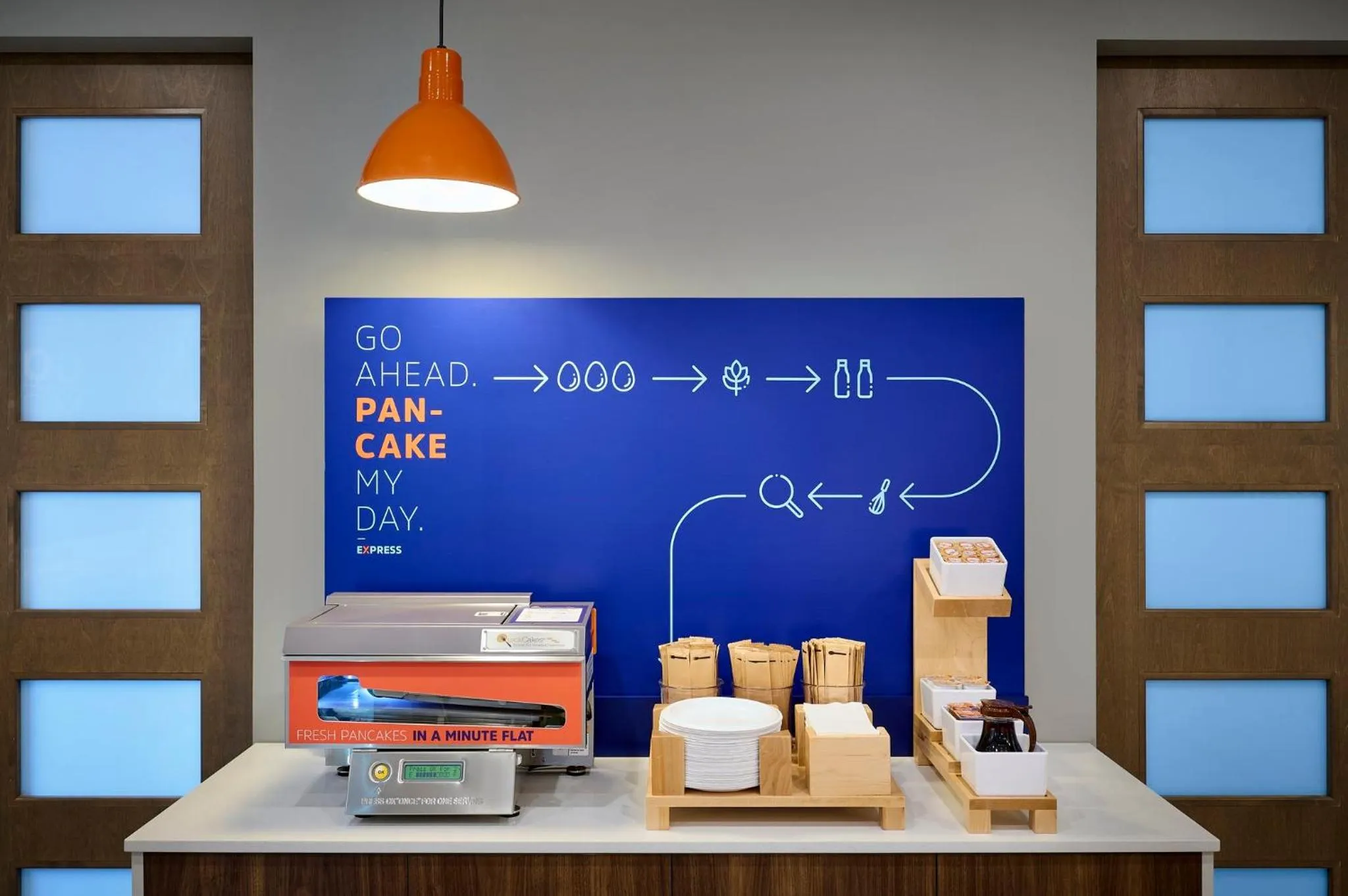 Breakfast in Holiday Inn Express Hamilton - Upper James by IHG