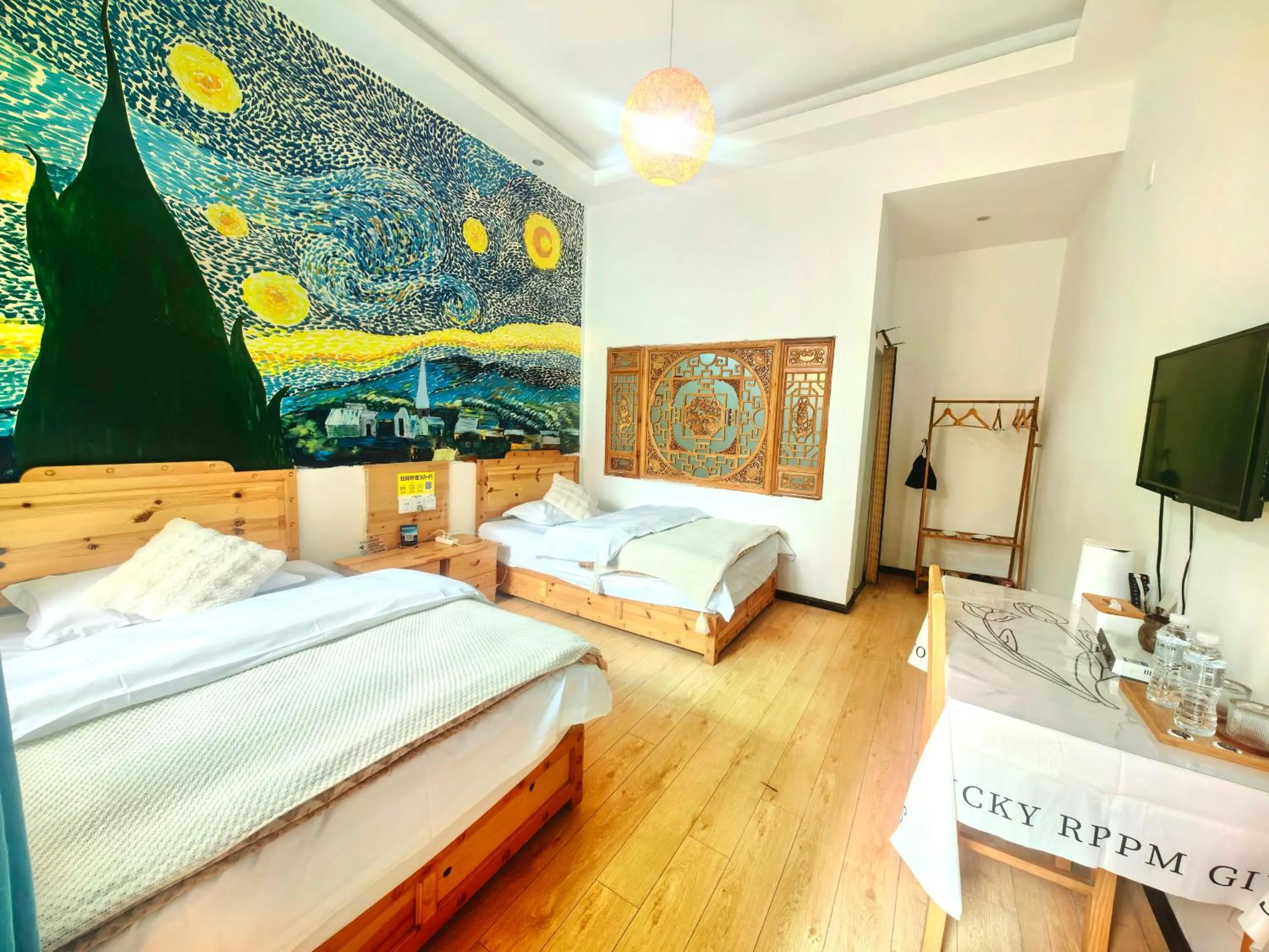 Bed in Shangri-La Chudengshuo Homestay楚登硕民宿