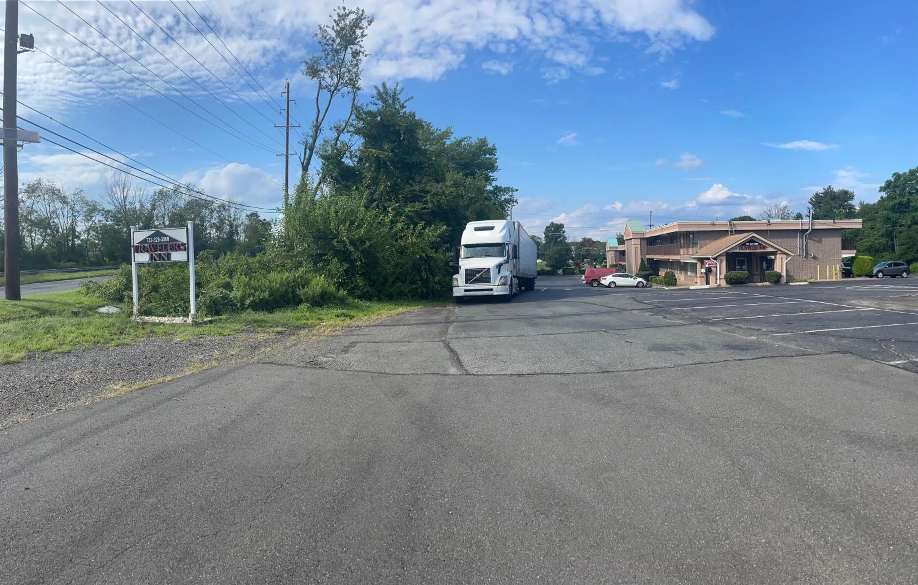 Property building in Travelers Inn