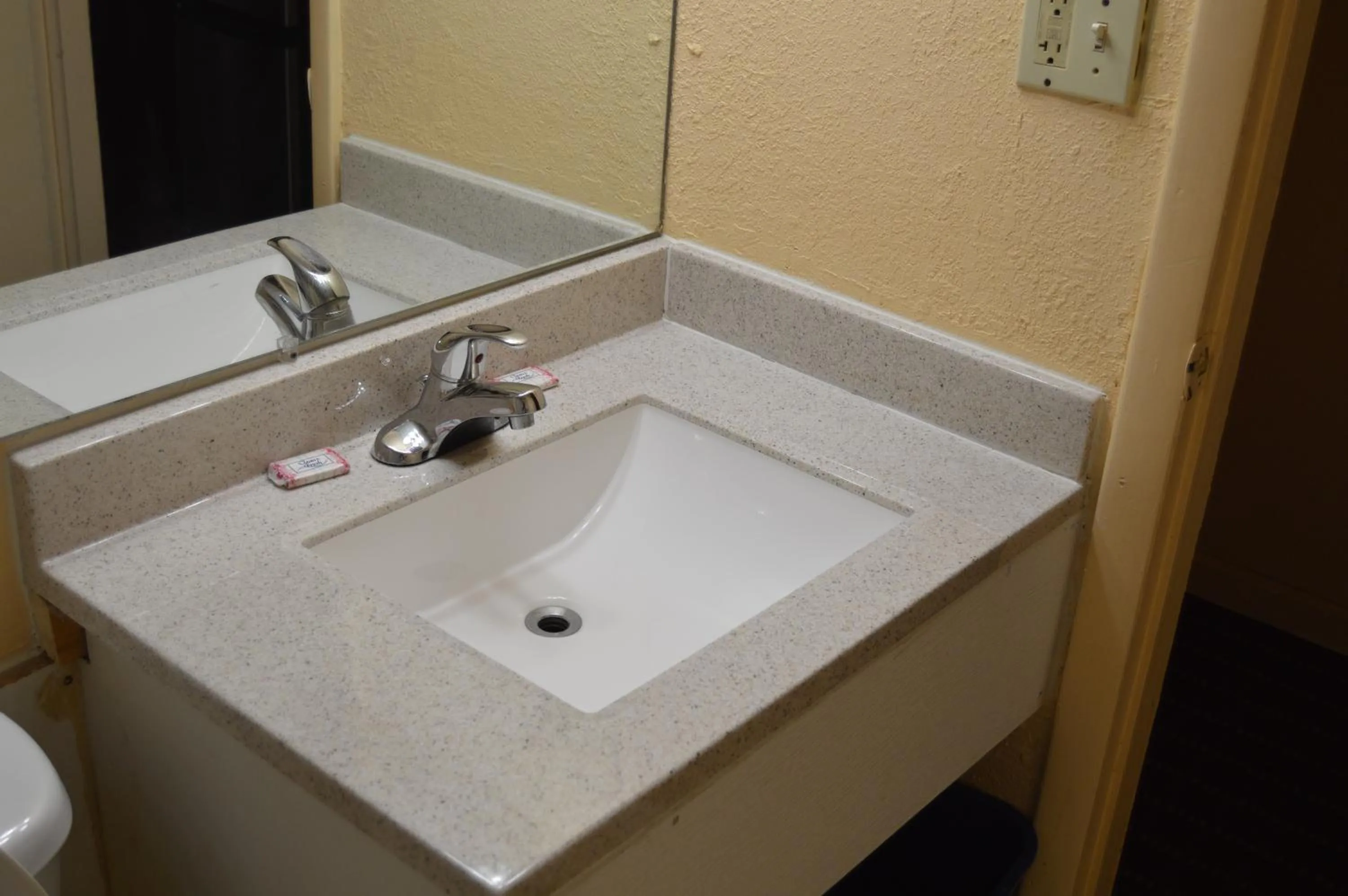 Shower in Travelers Inn